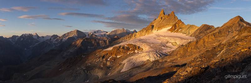 Lever du Soleil aux Aiguilles Rouges d'Arolla - Suisse