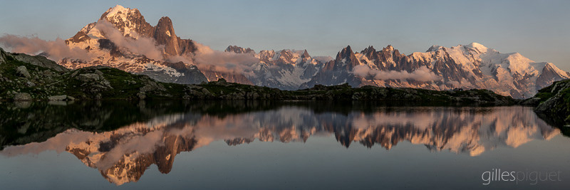 Massif du Mont-Blanc & Lac des Chéserys - France 