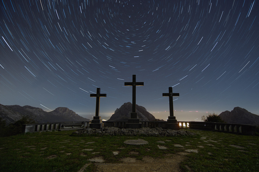 Mirador de las tres Cruces, Urkiola