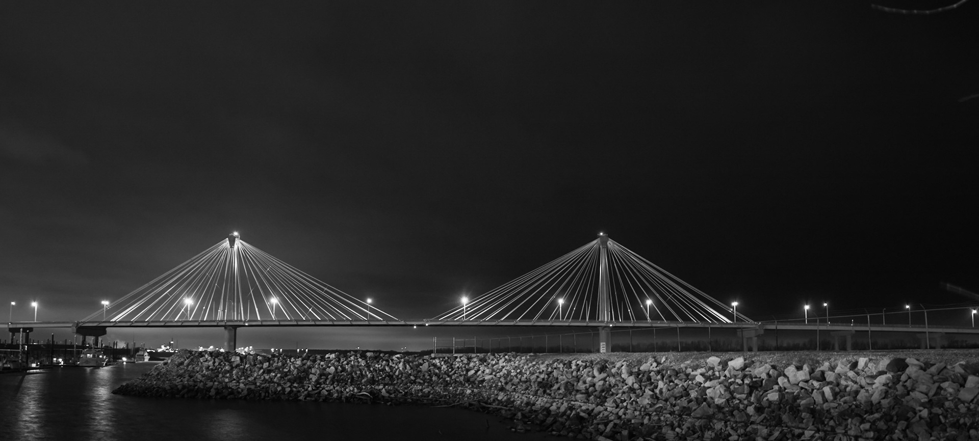 Black and White of Bridge to Alton, IL