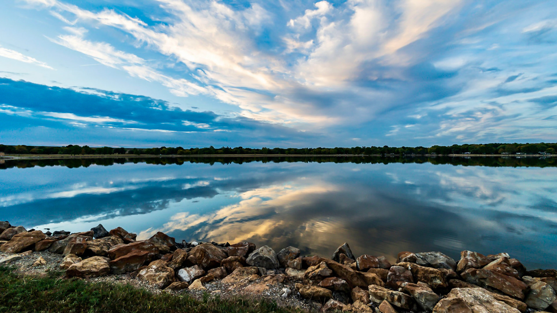 Sunset Melvern Lake, KS.