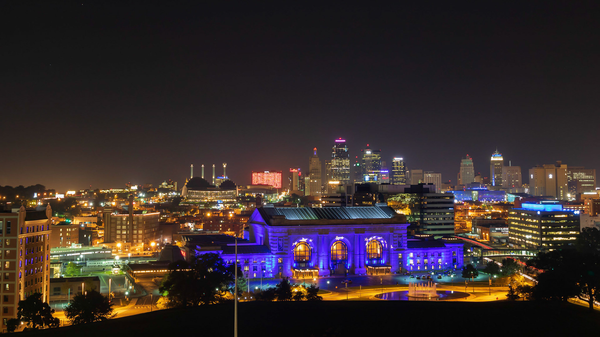 KC Skyline. Union Station Blue for the Royals 