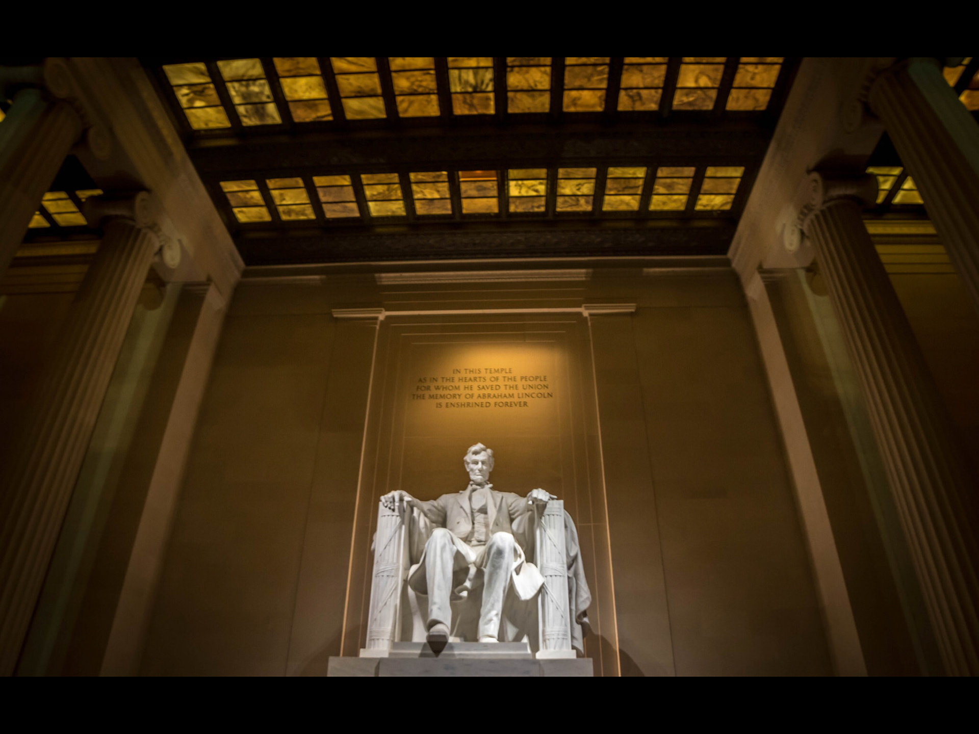 Lincoln Statue