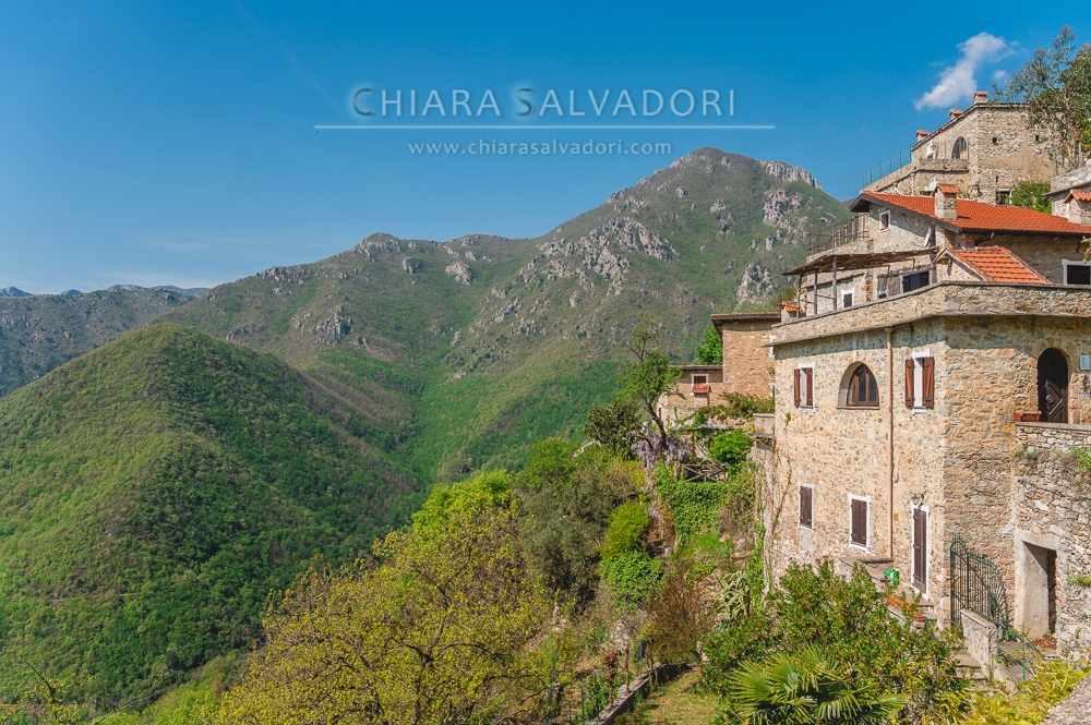 Castelvecchio di Rocca Barbena - Savona, Liguria