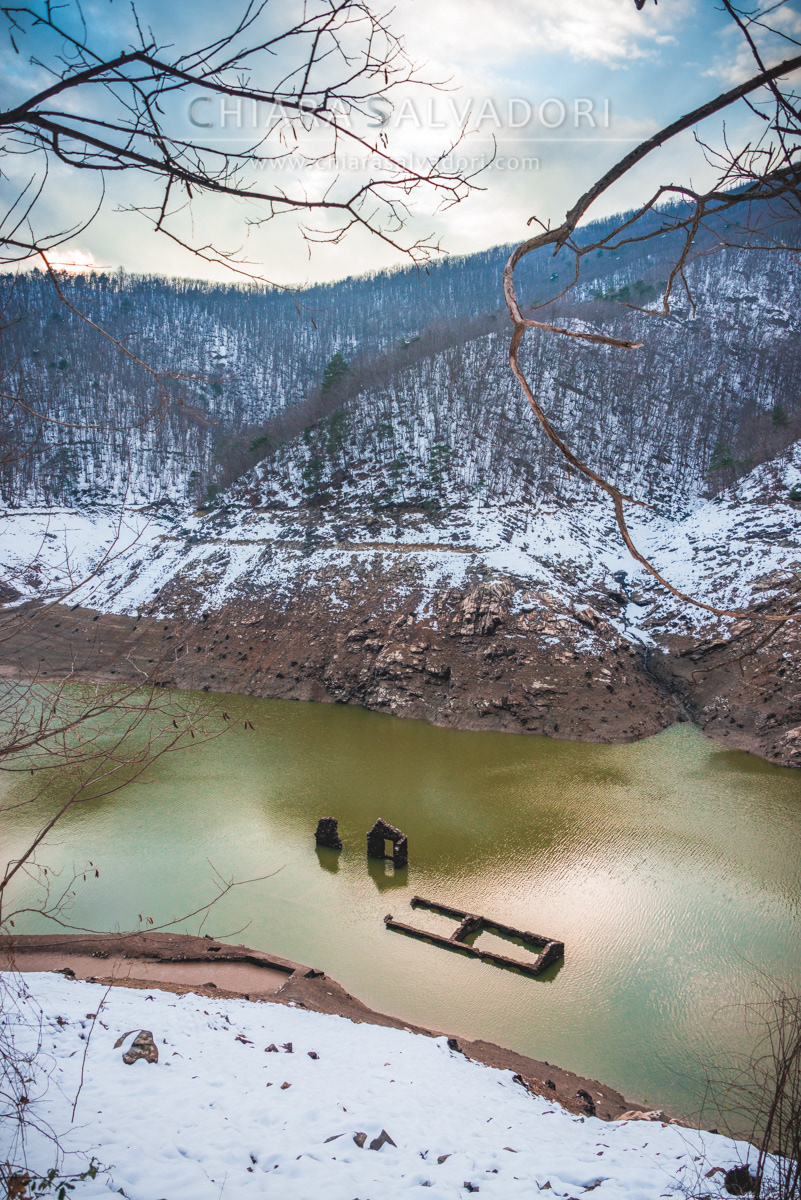 Osiglia Lake (emptying the dam)