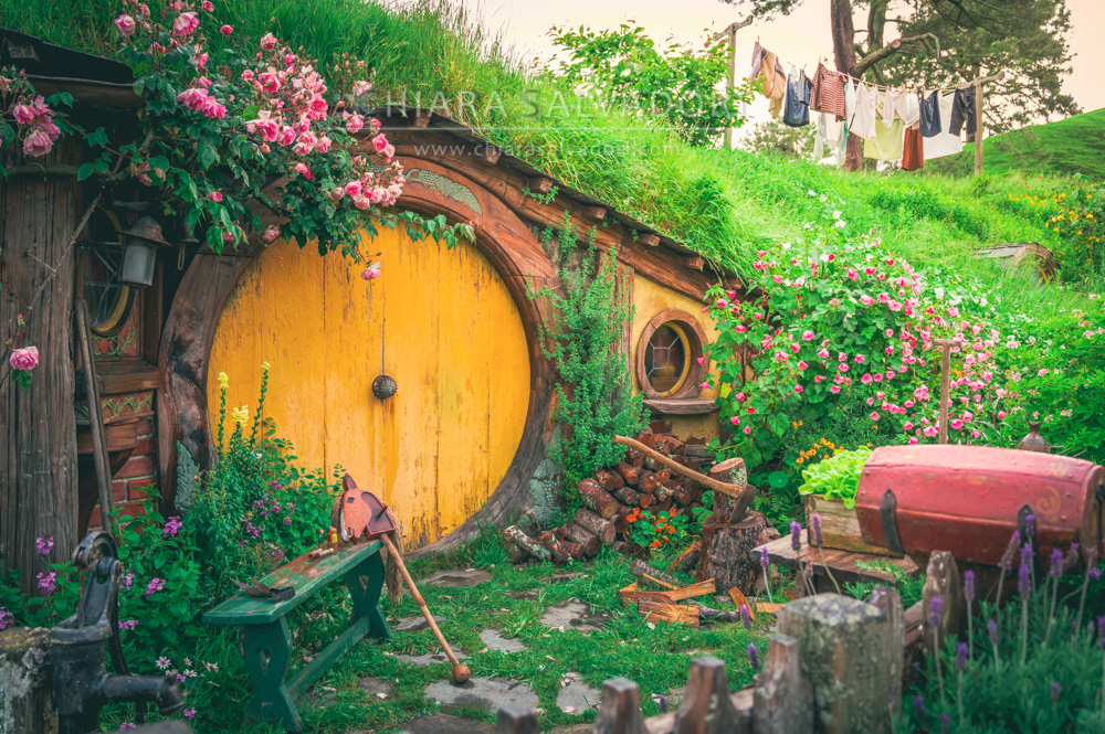 Hobbiton Movie Set