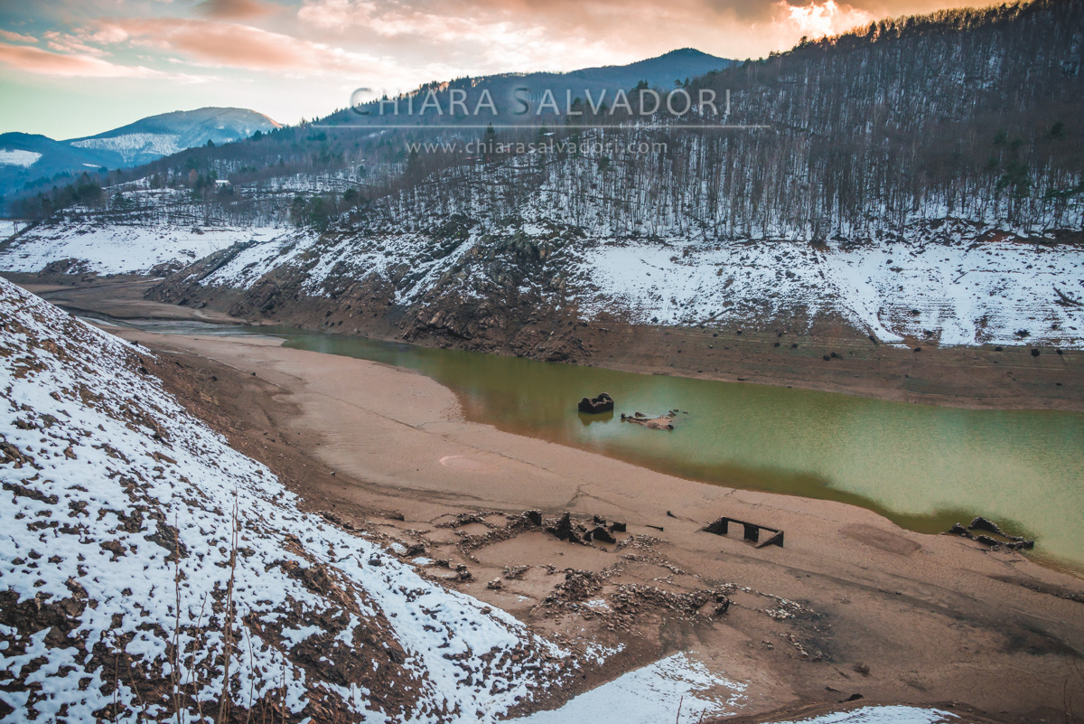 Osiglia Lake (emptying the dam)