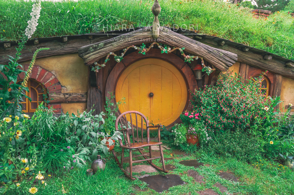 Hobbiton Movie Set