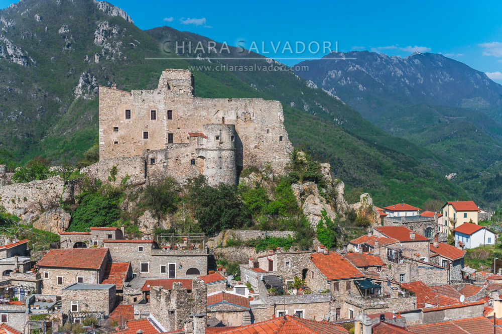 Castelvecchio di Rocca Barbena - Savona, Liguria