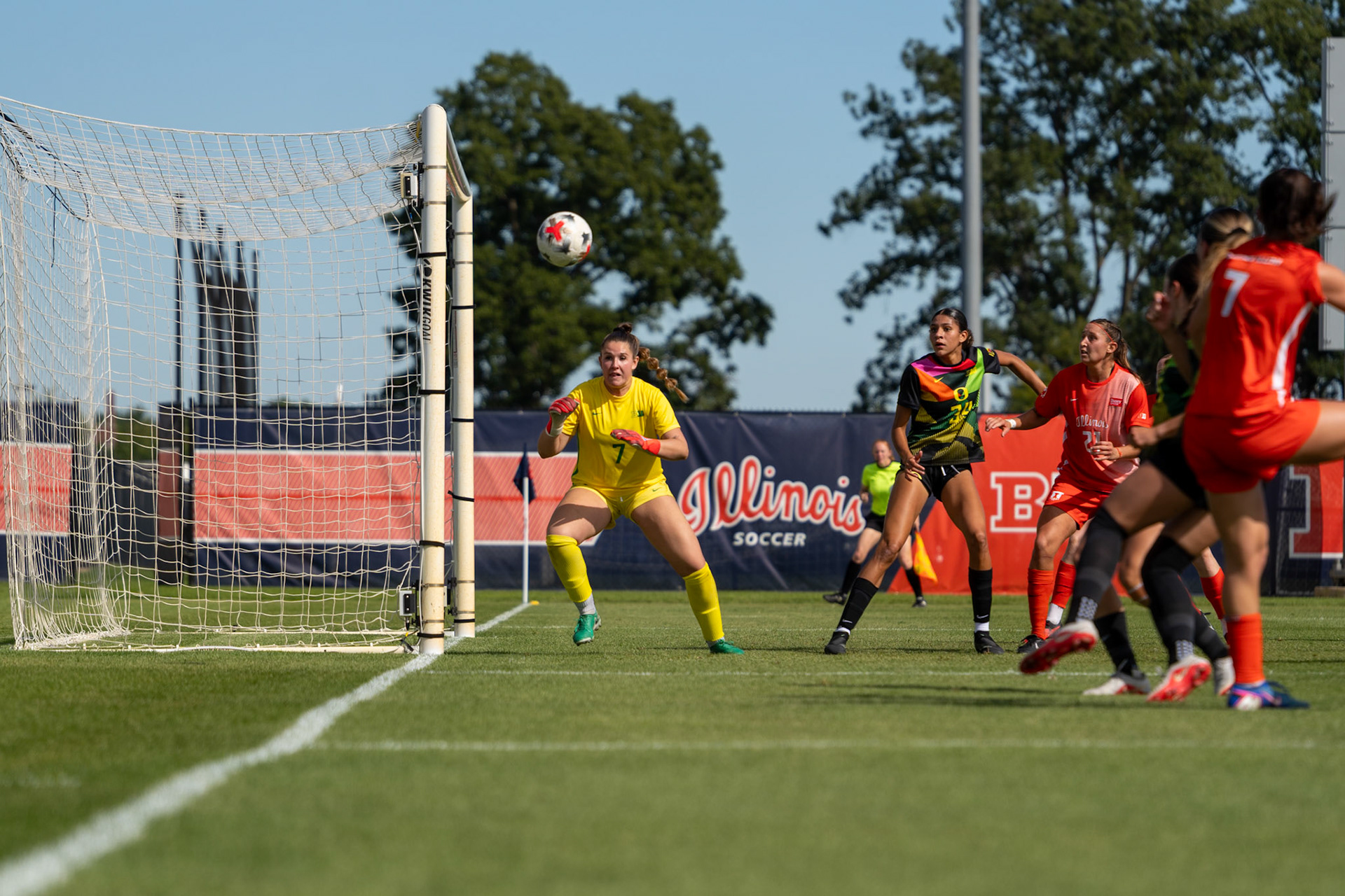 Oregon goalkeeper Gray Willson moves to make a save at Demirjian Park on Sunday. Willson made two saves in the Ducks' 2-0 loss to Illinois.
