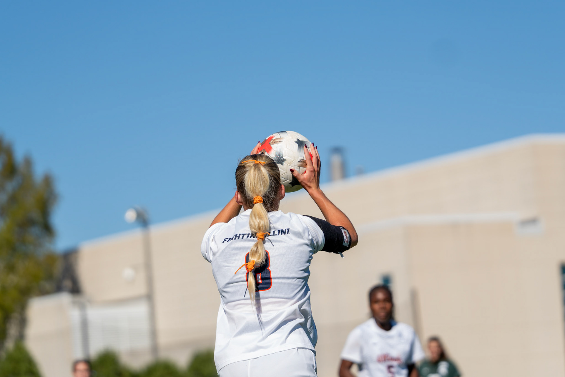 Sutton Webb, fifth-year forward, takes a throw-in against No. 2 Michigan State at Demirjian Park on Oct. 4, 2026. Illinois fell 1-0 to the Spartans after a late goal in the 85th minute.