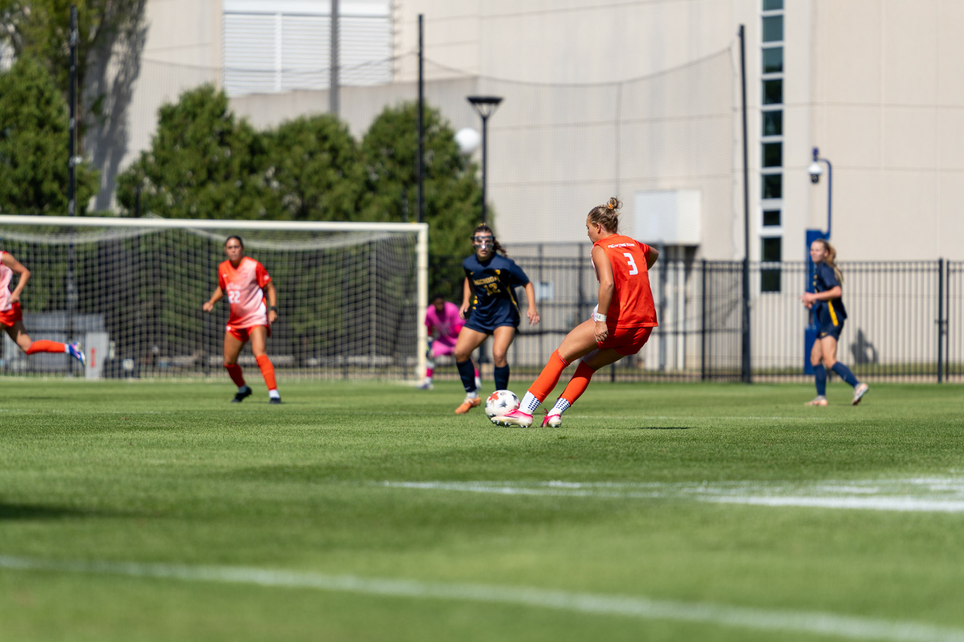 Lauren Seppi, junior defender/midfielder, sends the ball downfield at Demirjian Park on Sunday. Illinois fell to Michigan 2-0 in the Big Ten contest.