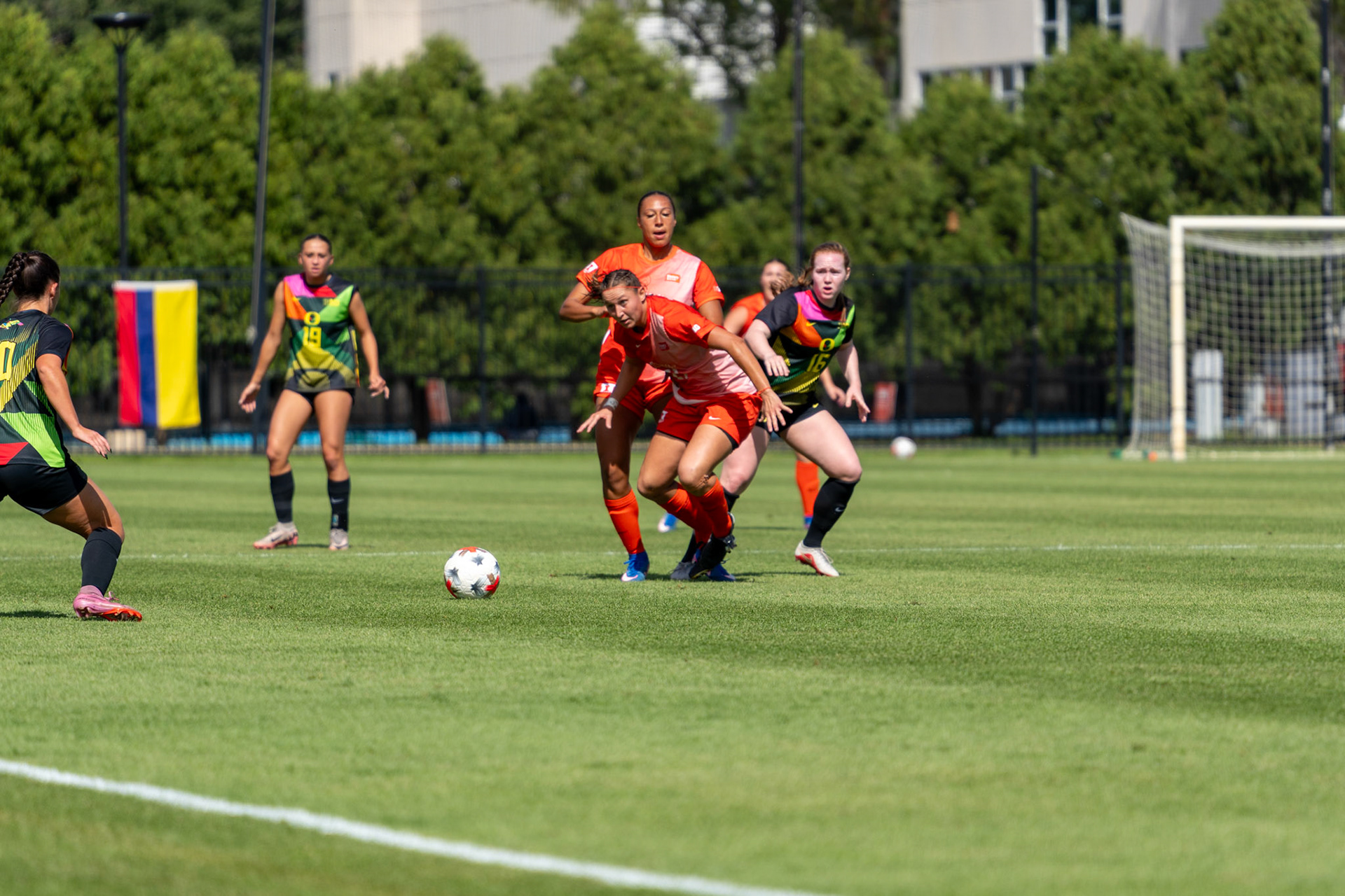 Illinois and Oregon players battle for possession at Demirjian Park on Sunday. The Illini defeated the Ducks 2-0 on Senior Night to improve to 4-2-5 overall on the season.