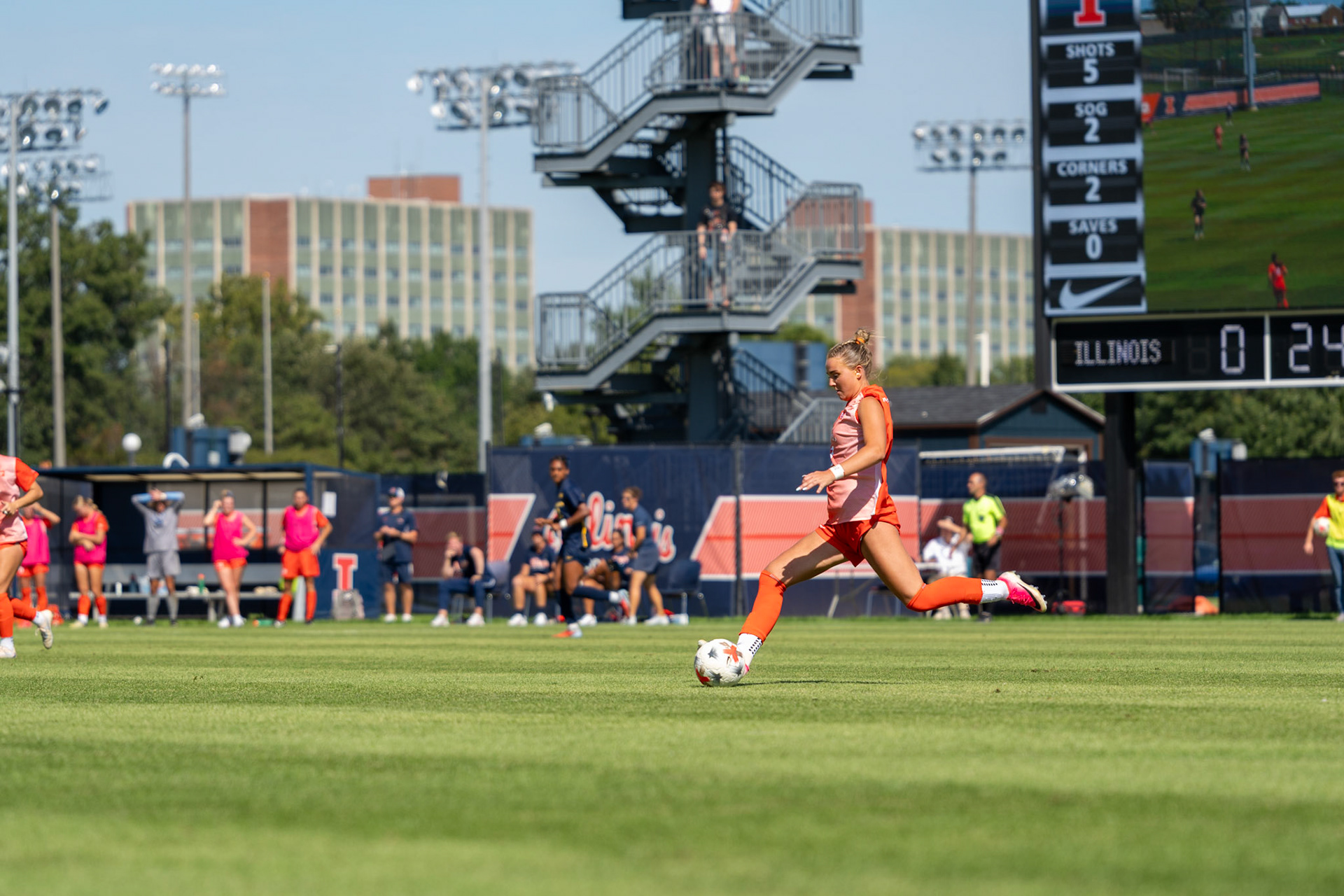 Lauren Seppi, junior defender/midfielder, sends a cleared ball to her teammates at Demirjian Park on Sunday. Illinois fell to Michigan 2-0 in the Big Ten contest.
