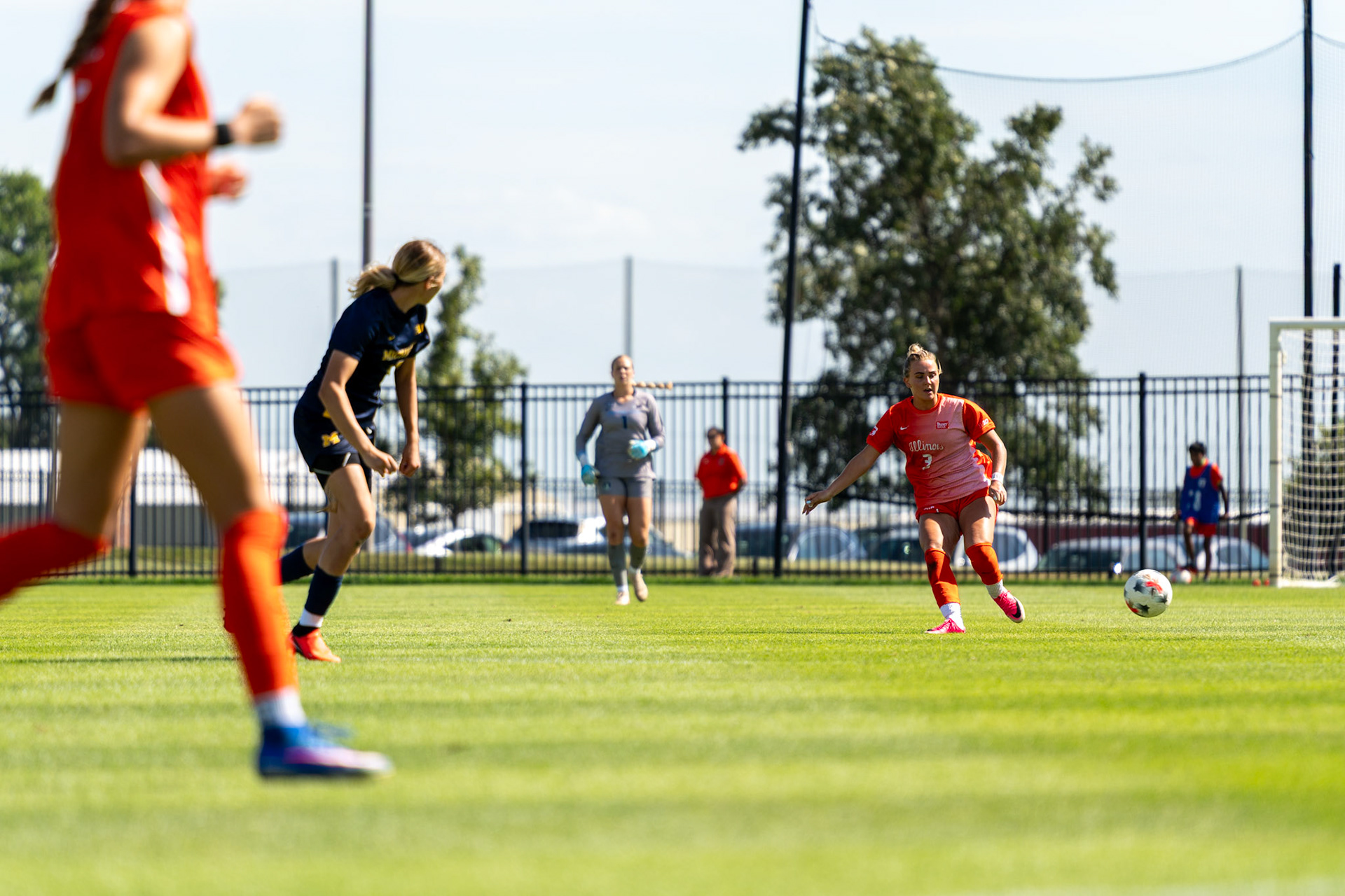 Lauren Seppi, junior defender/midfielder, recovers possession for Illinois at Demirjian Park on Sunday. Illinois fell to Michigan 2-0 in the Big Ten matchup.