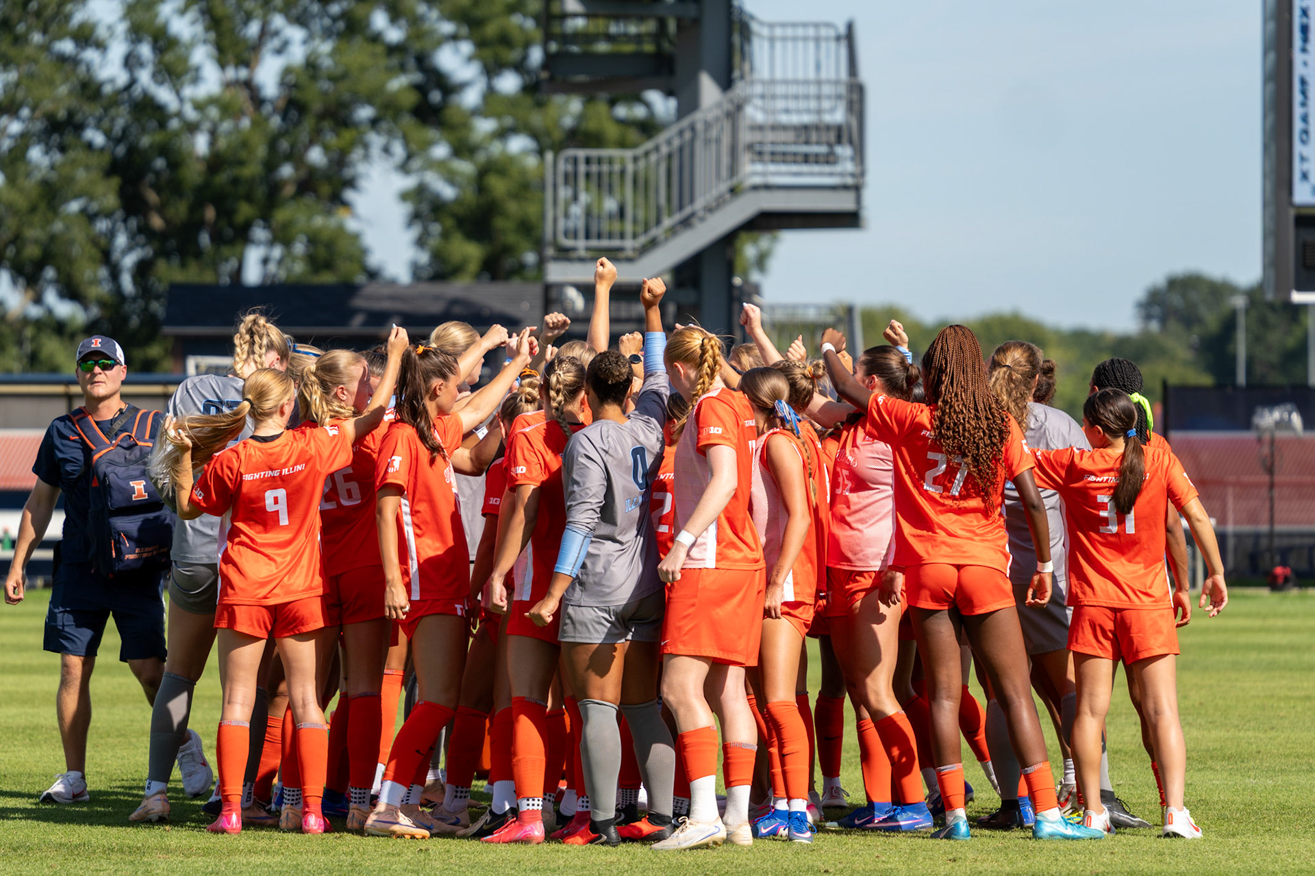 Illinois players huddle together following their 2-0 loss to Michigan at Demirjian Park on Sunday. The Illini dropped to 3-1-4 overall and 0-1-1 in Big Ten play with the defeat.