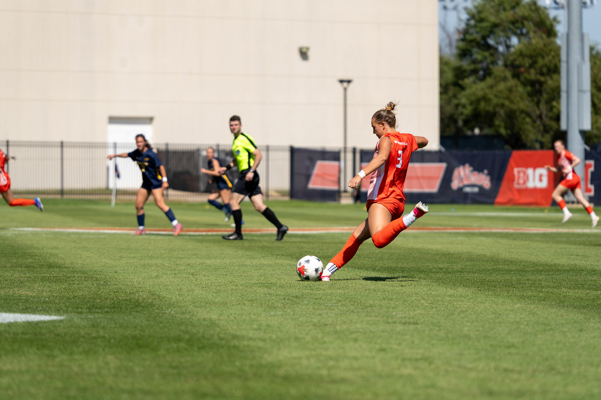 Lauren Seppi, junior defender/midfielder, clears the ball away from the Illinois goal at Demirjian Park on Sunday. Illinois fell to Michigan 2-0 in the Big Ten matchup.