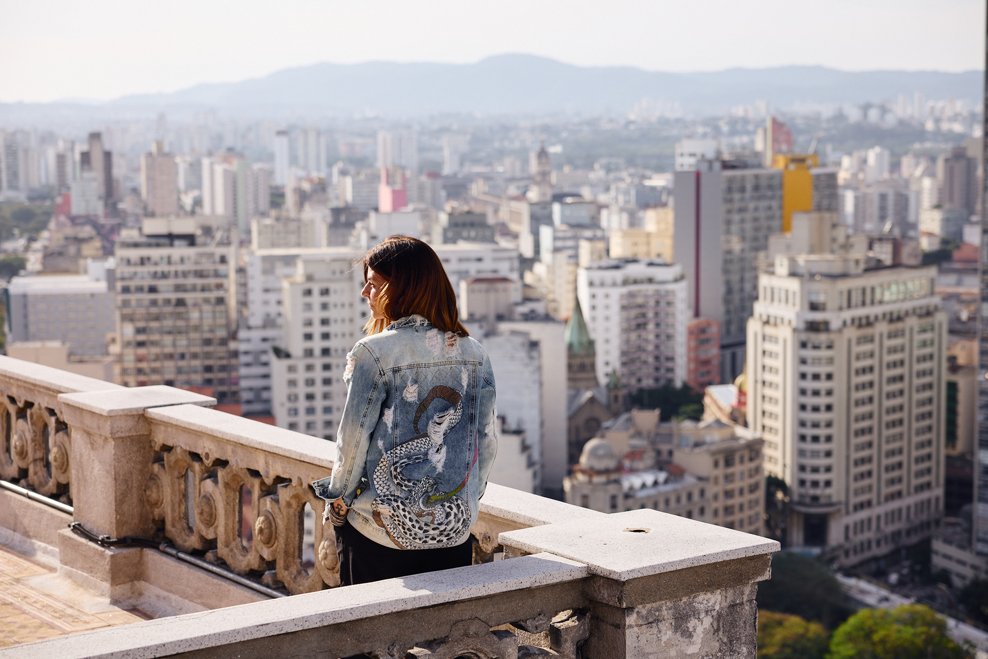 Fe Chiavone by Bruna Lucena