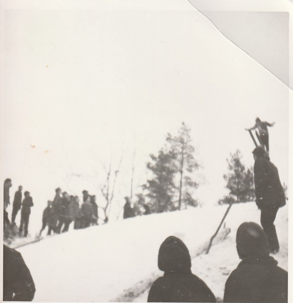 Young "Mr. Flying Finn" ski jumping, 1965