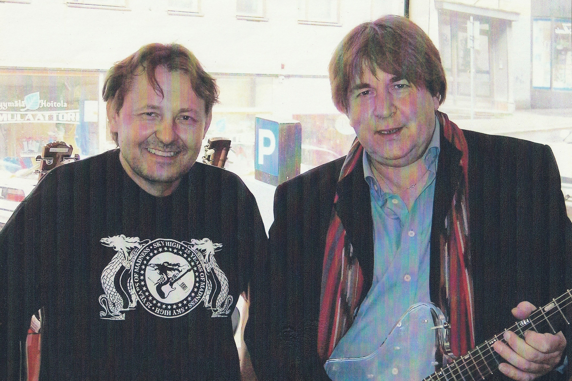Matti & Mick Taylor at Matti's workshop
