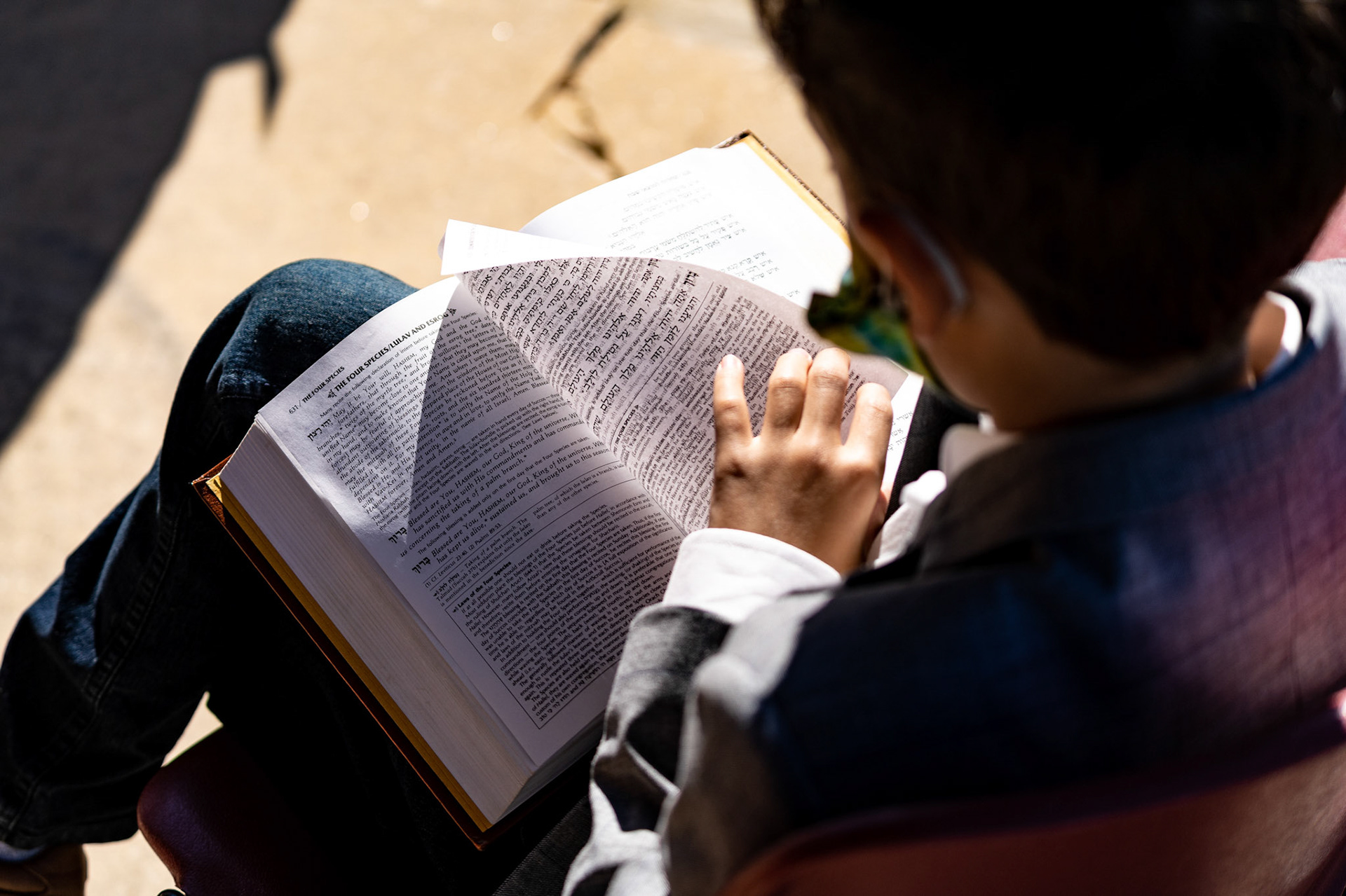 Noa’s Modern Orthodox Moses Montefiore Bat Mitzvah at Pearlstone Retreat.