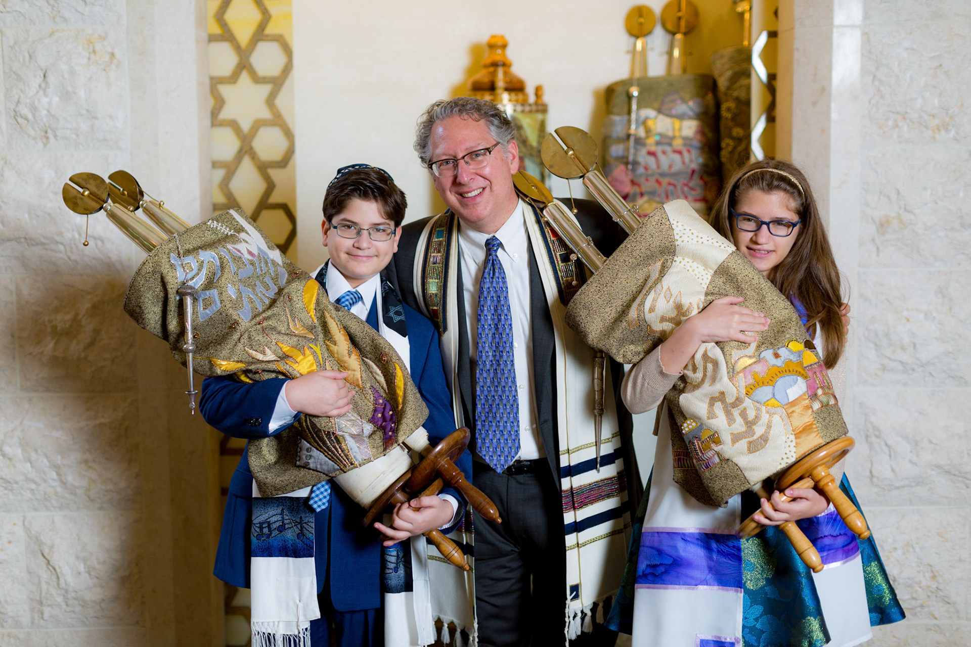 Bnai Mitzvah of Eric and Lana at Temple Isaiah in Fulton, MD.