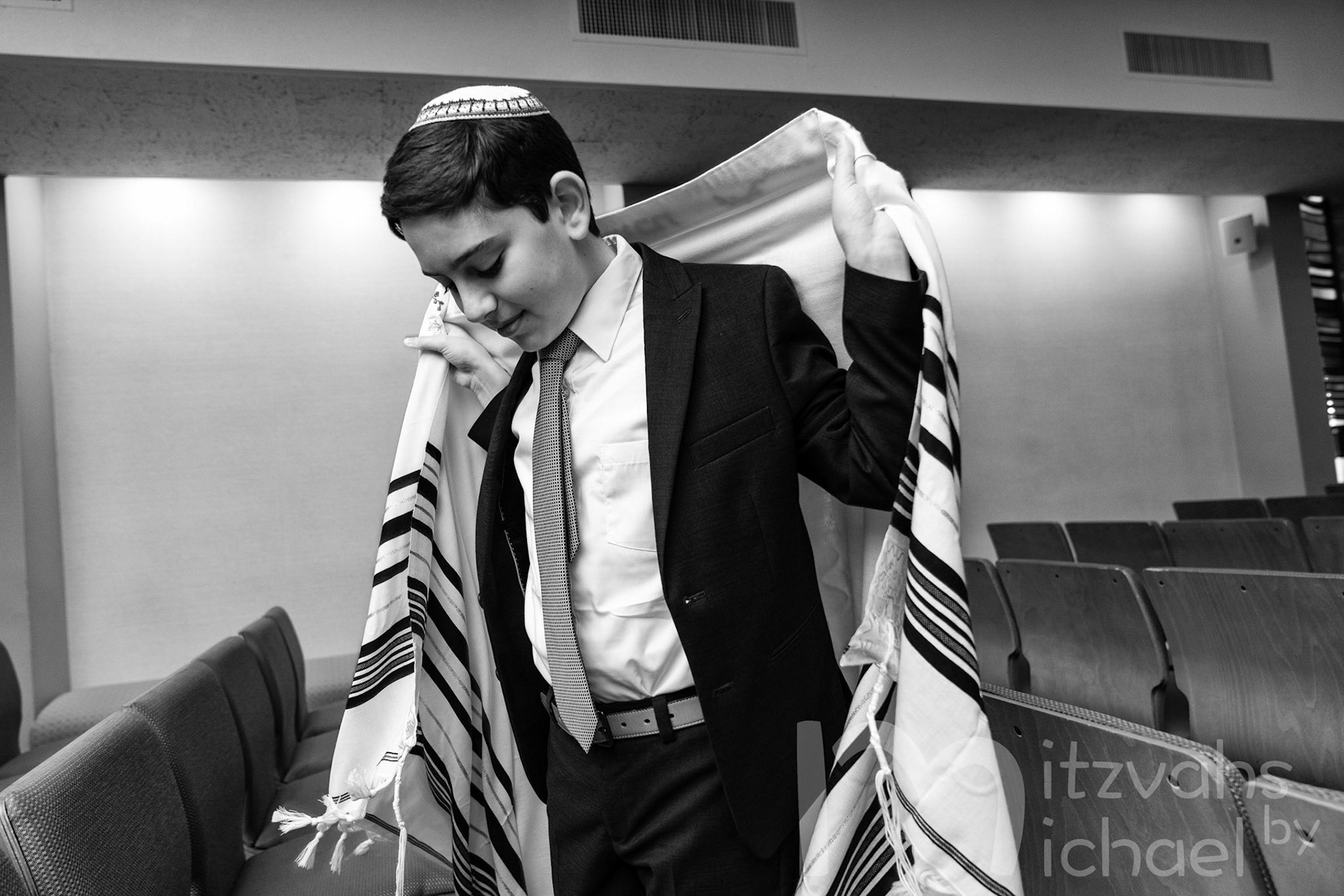 Ross’ Bar Mitzvah shacharit minyan on Monday, May 31, 2021.