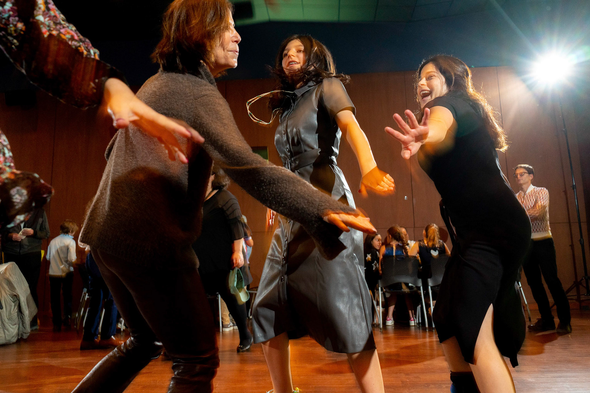 Rebecca’s Ohev Shalom and DC JCC bat mitzvah portraits and party on Friday, November 11th and 12th, 2022.
