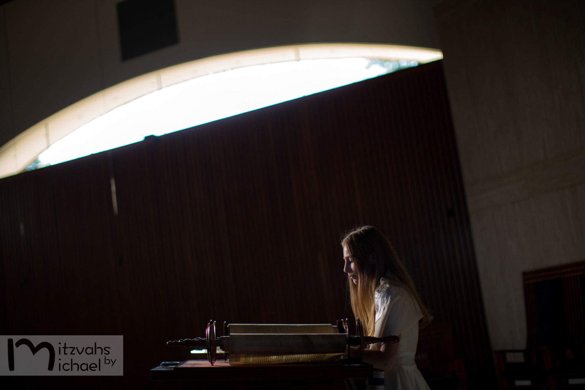 Sydney’s Bat Mitzvah portraits at Temple Rodef Shalom.