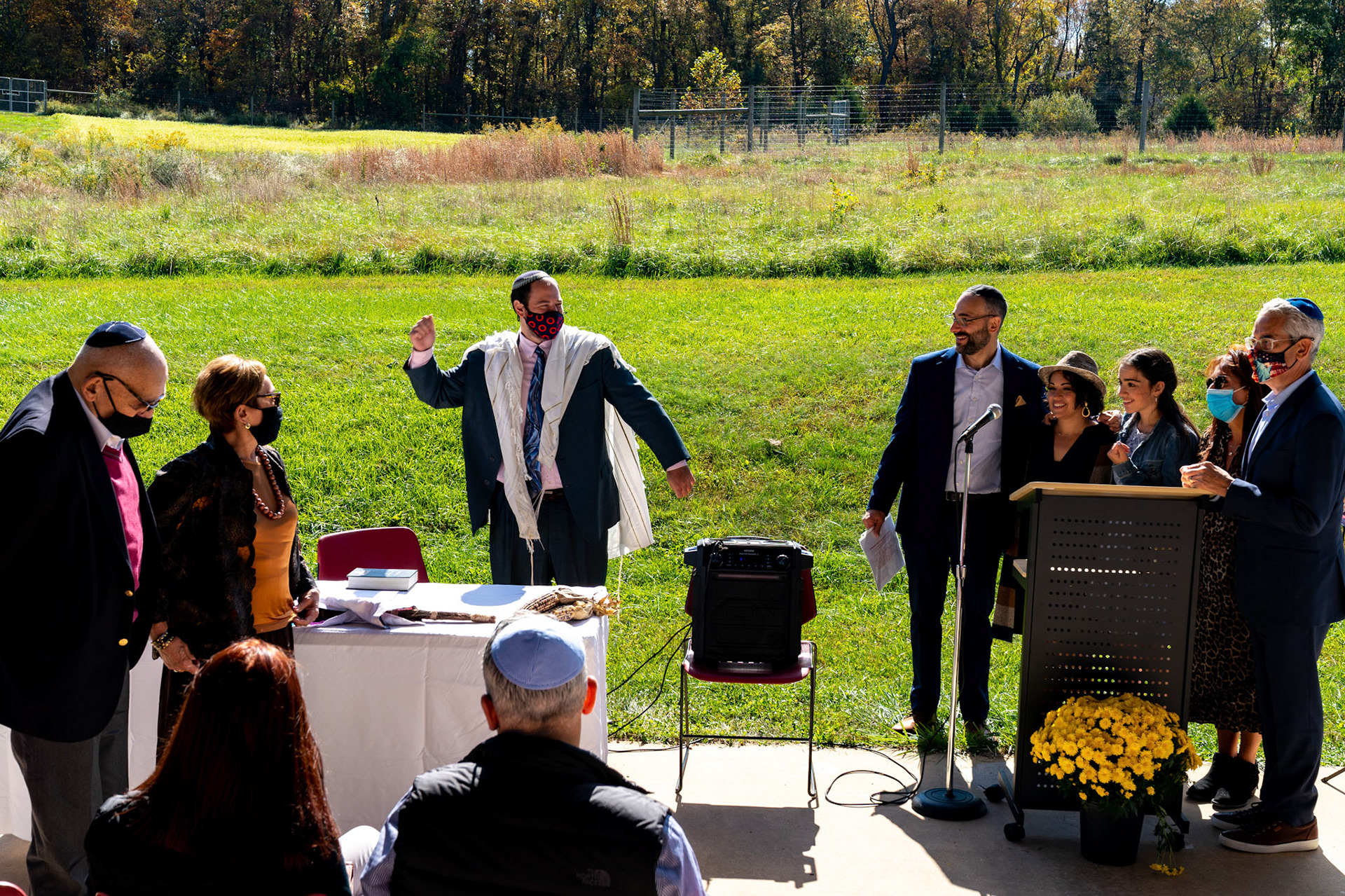 Noa’s Modern Orthodox Moses Montefiore Bat Mitzvah at Pearlstone Retreat.