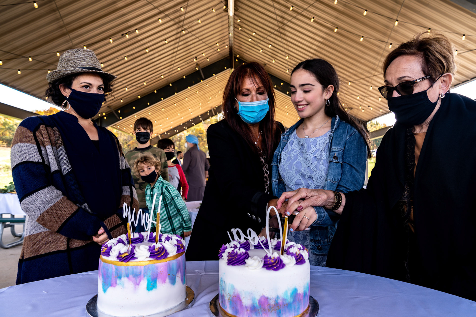 Noa’s Modern Orthodox Moses Montefiore Bat Mitzvah at Pearlstone Retreat.