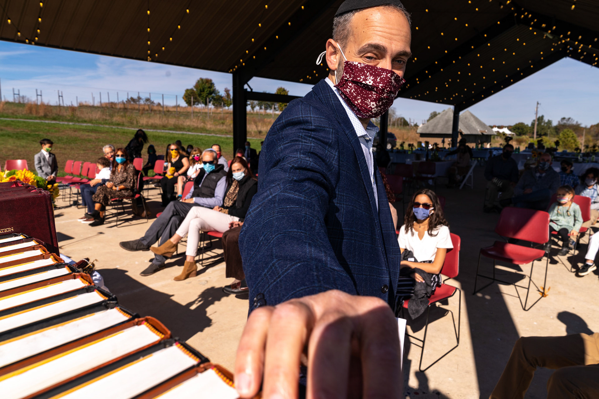 Noa’s Modern Orthodox Moses Montefiore Bat Mitzvah at Pearlstone Retreat.