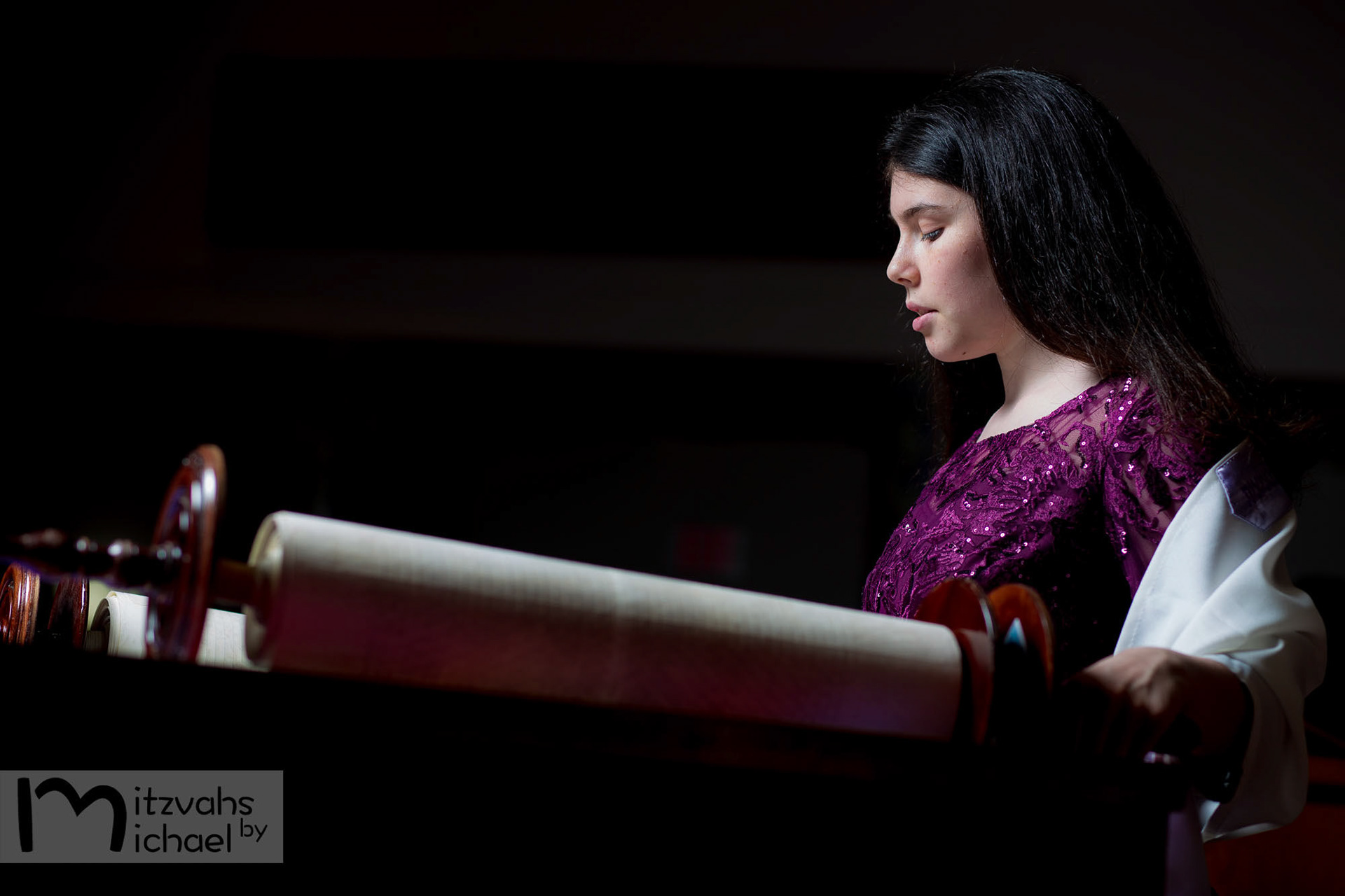 Rachel's Agudas Achim, Alexandria, VA Bat Mitzvah by Mitzvahs by Michael Temchine Photography and Pop Color Events.