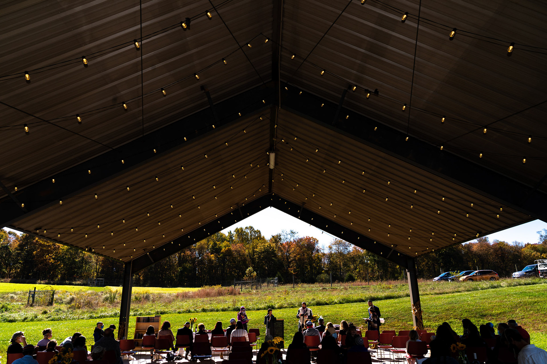 Noa’s Modern Orthodox Moses Montefiore Bat Mitzvah at Pearlstone Retreat.