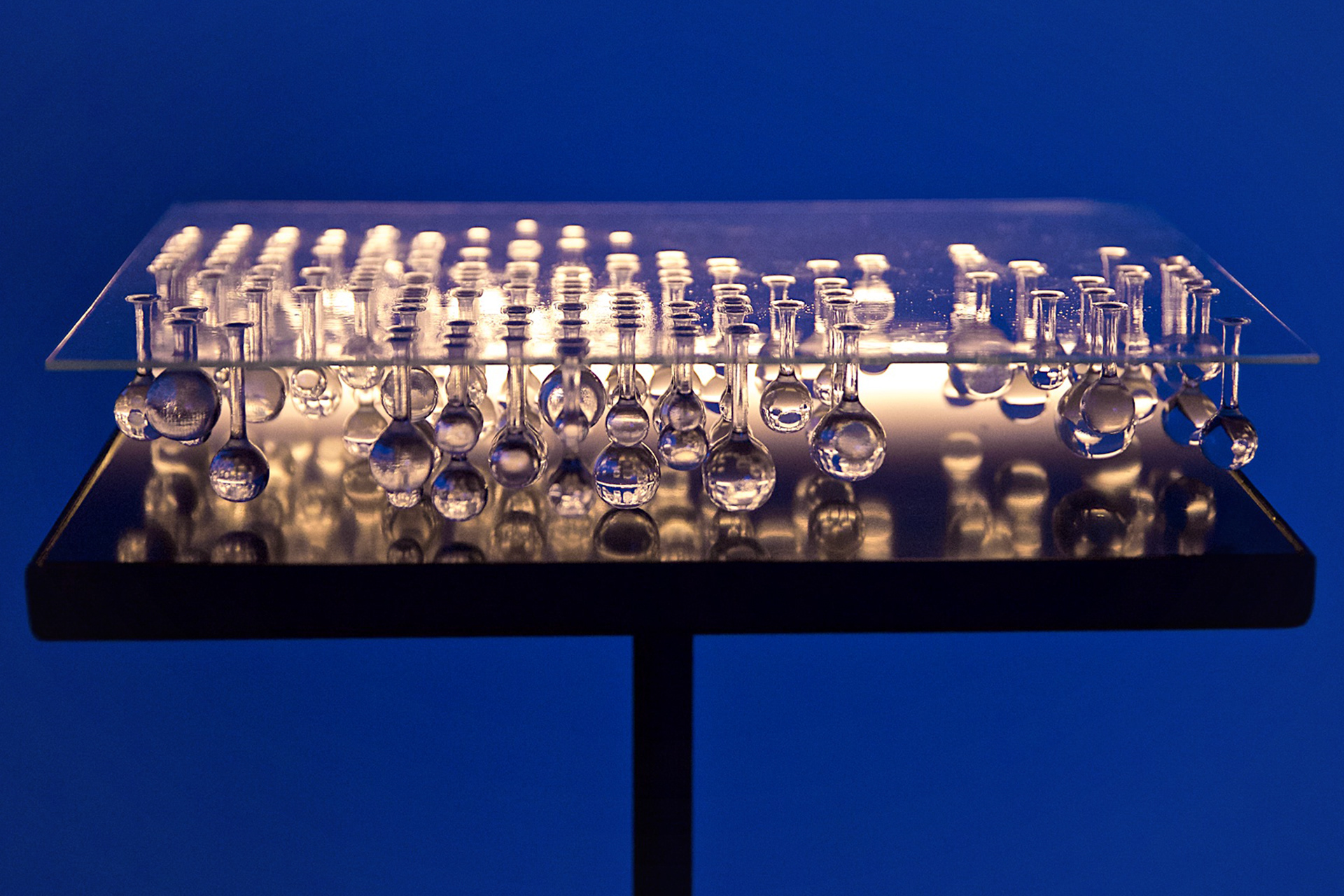 3D resin print on metal stand with LED lighting - 24cm x 17cm x 4cm