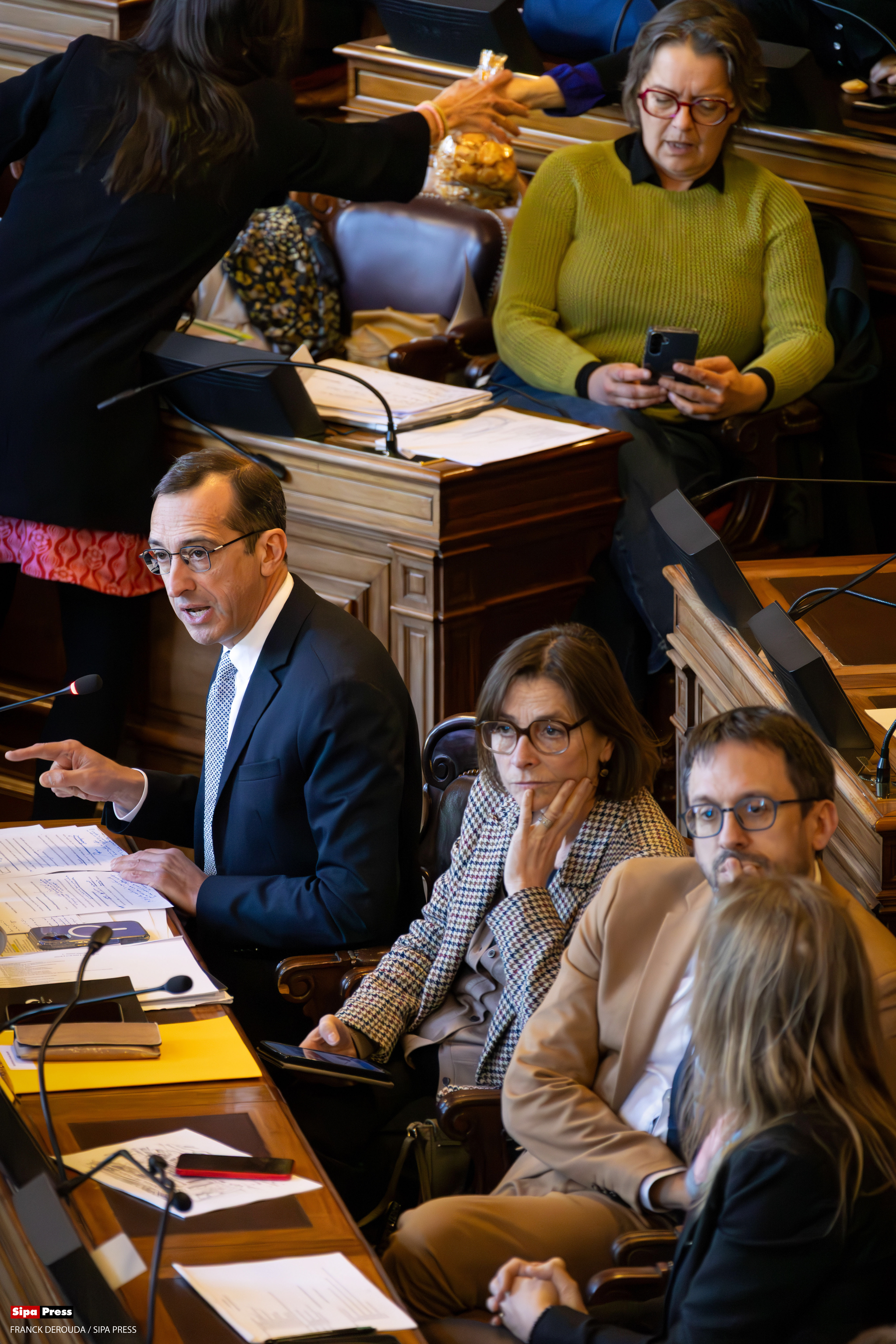 Council of Paris - Rémi Féraud speaks