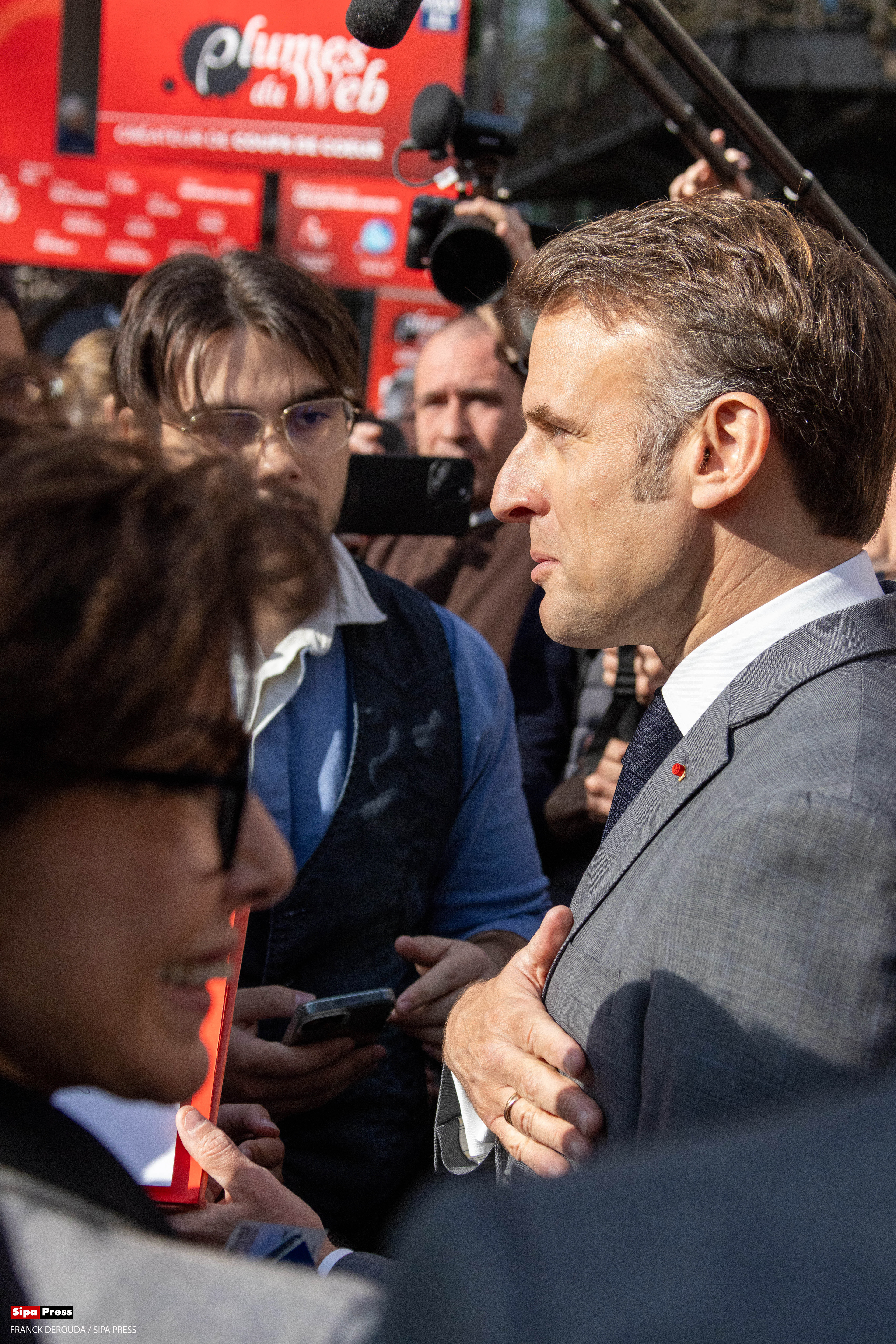 Emmanuel Macron au Festival du Livre
