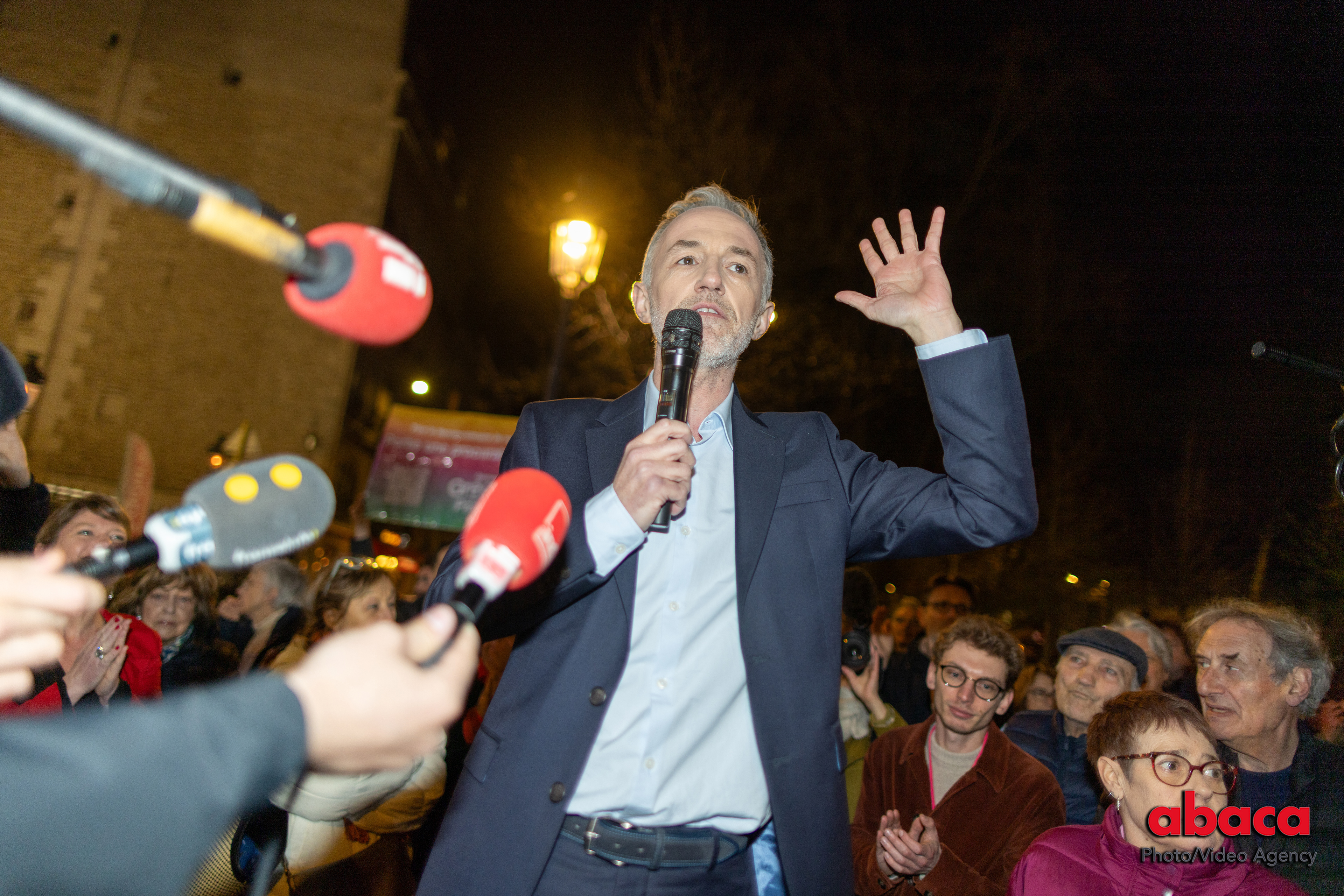 Emmanuel Gregoire - Meeting of campaign at the Cirque d'Hiver