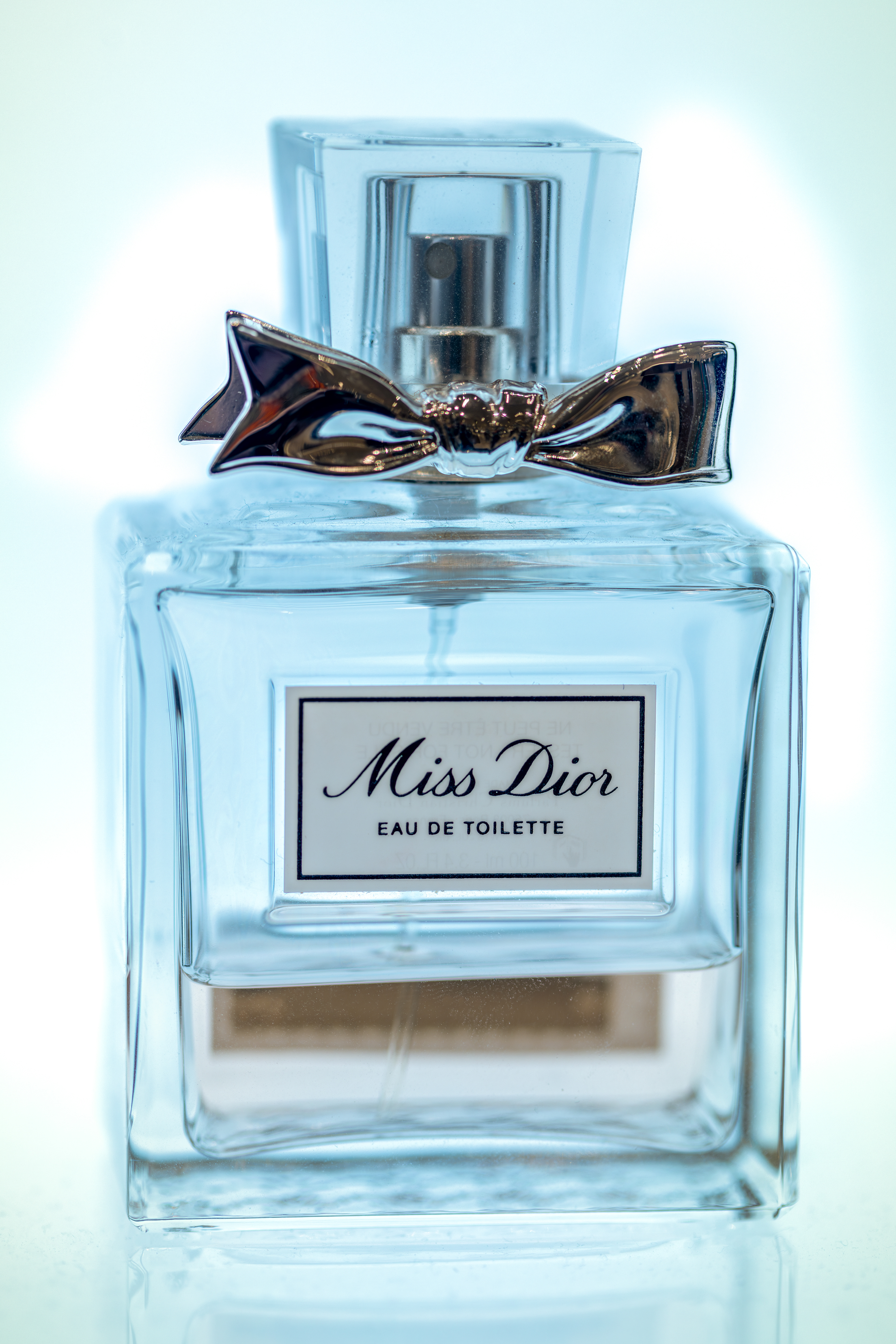Miss DIOR perfume