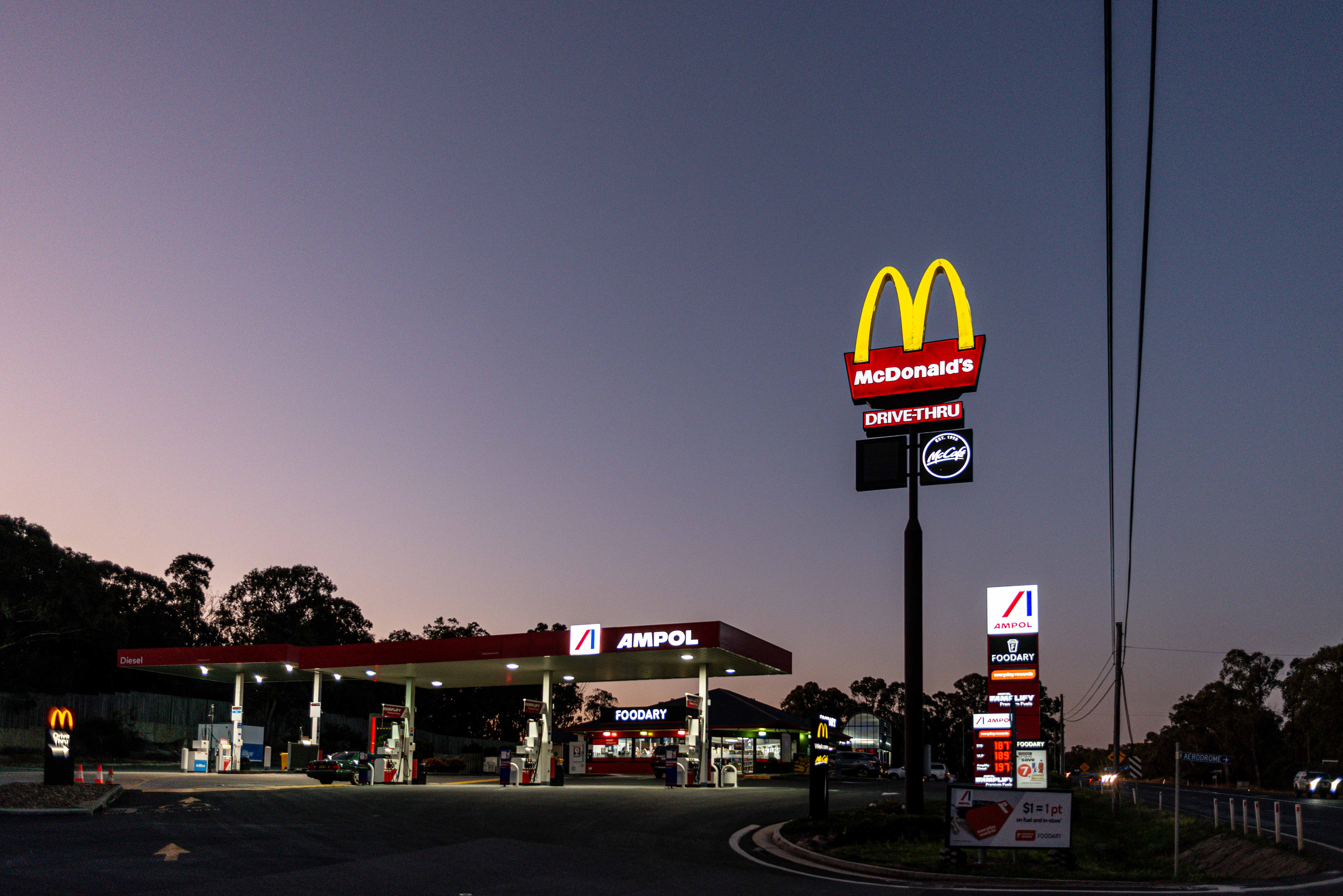 McDonalds-Ampol Stanthorpe, Queensland Property Photographs by Red Boots Photographic