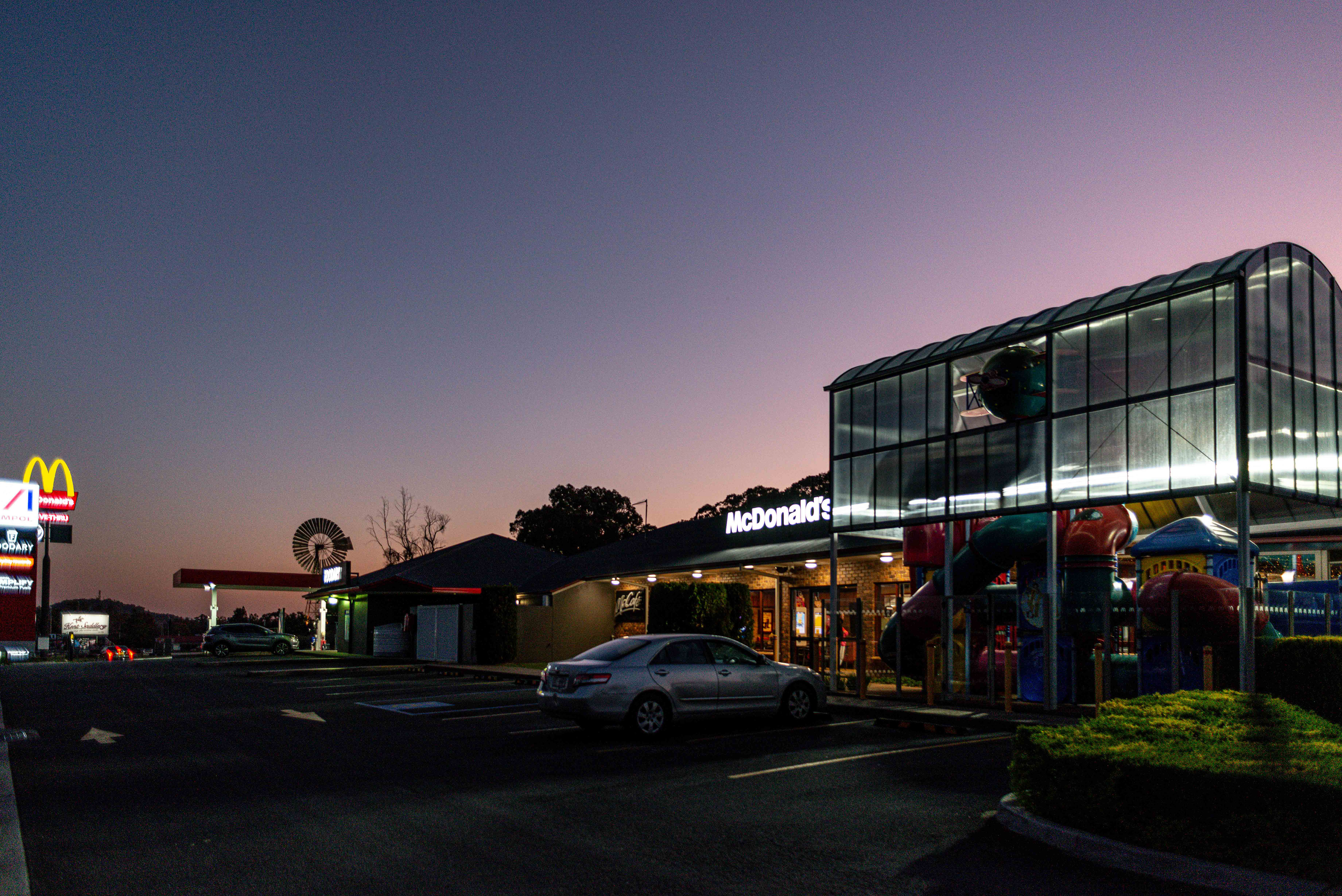 McDonalds-Ampol Stanthorpe, Queensland Property Photographs by Red Boots Photographic
