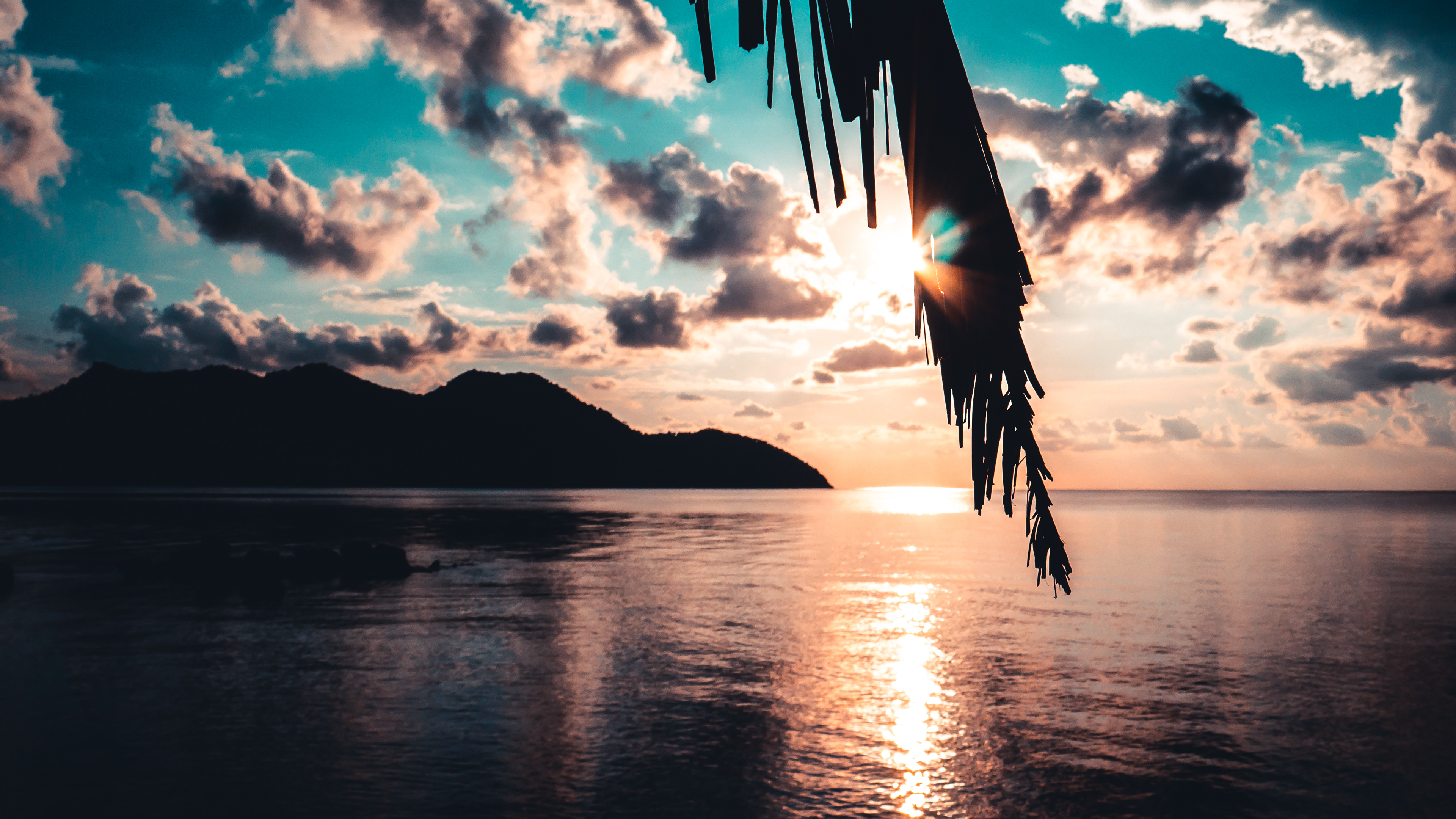 Sunrise in Port Nou