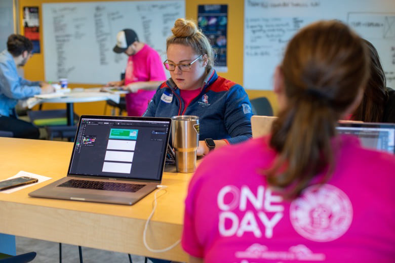 Volunteering at 2019 One Day at TAMUCC