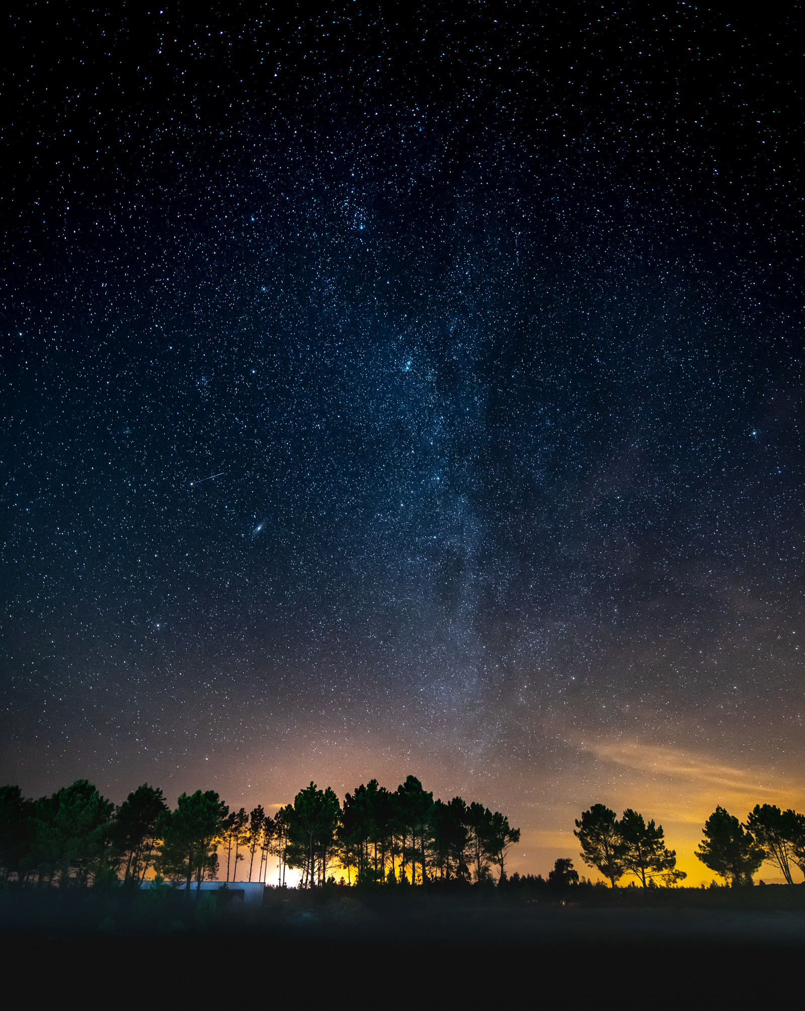 Night sky late summer - Craveiral Farmhouse in Alentejo, Portugal - photo Martin Kaufmann