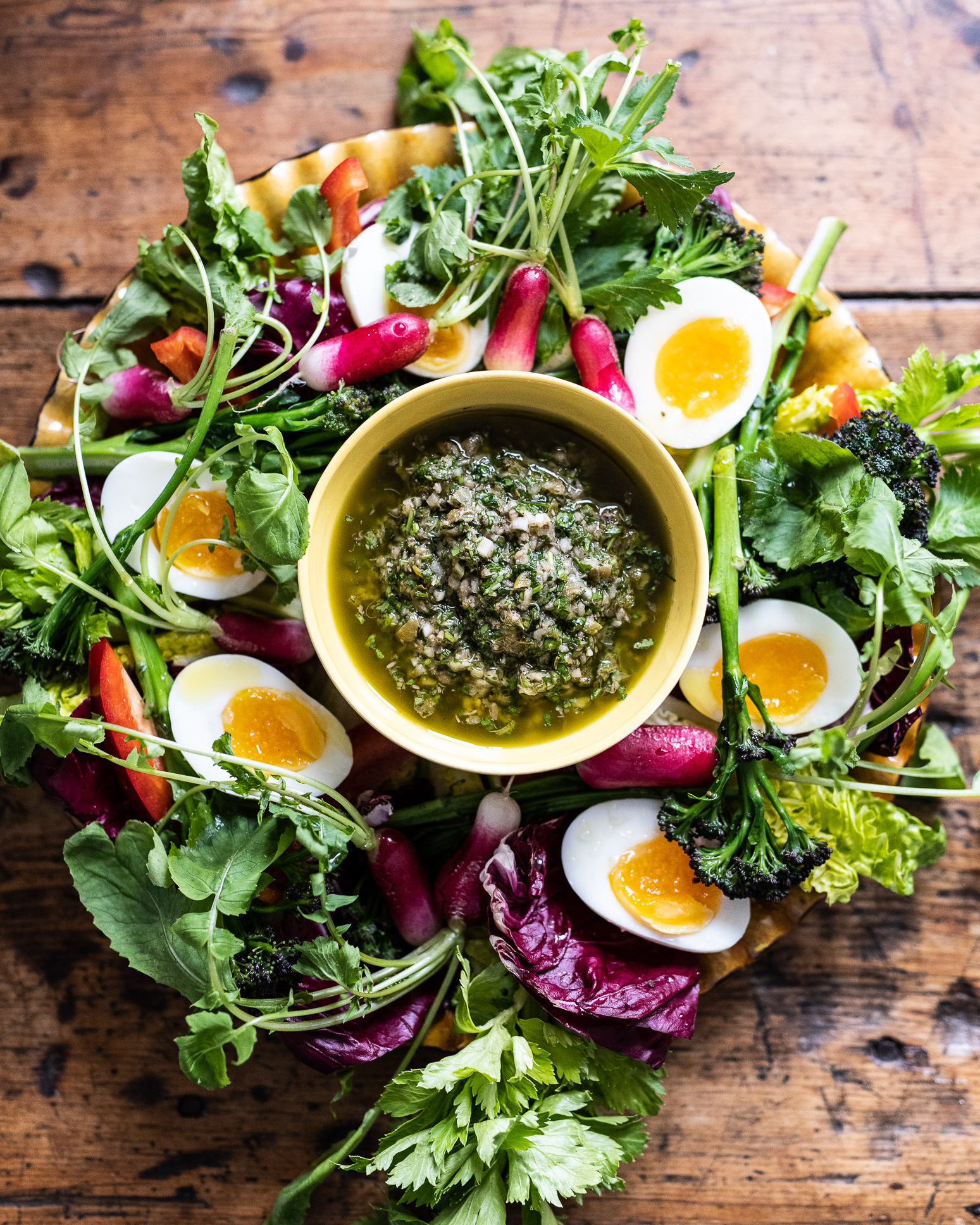 Salad and wine - from shooting Løgismose Magazine - photo Martin Kaufmann