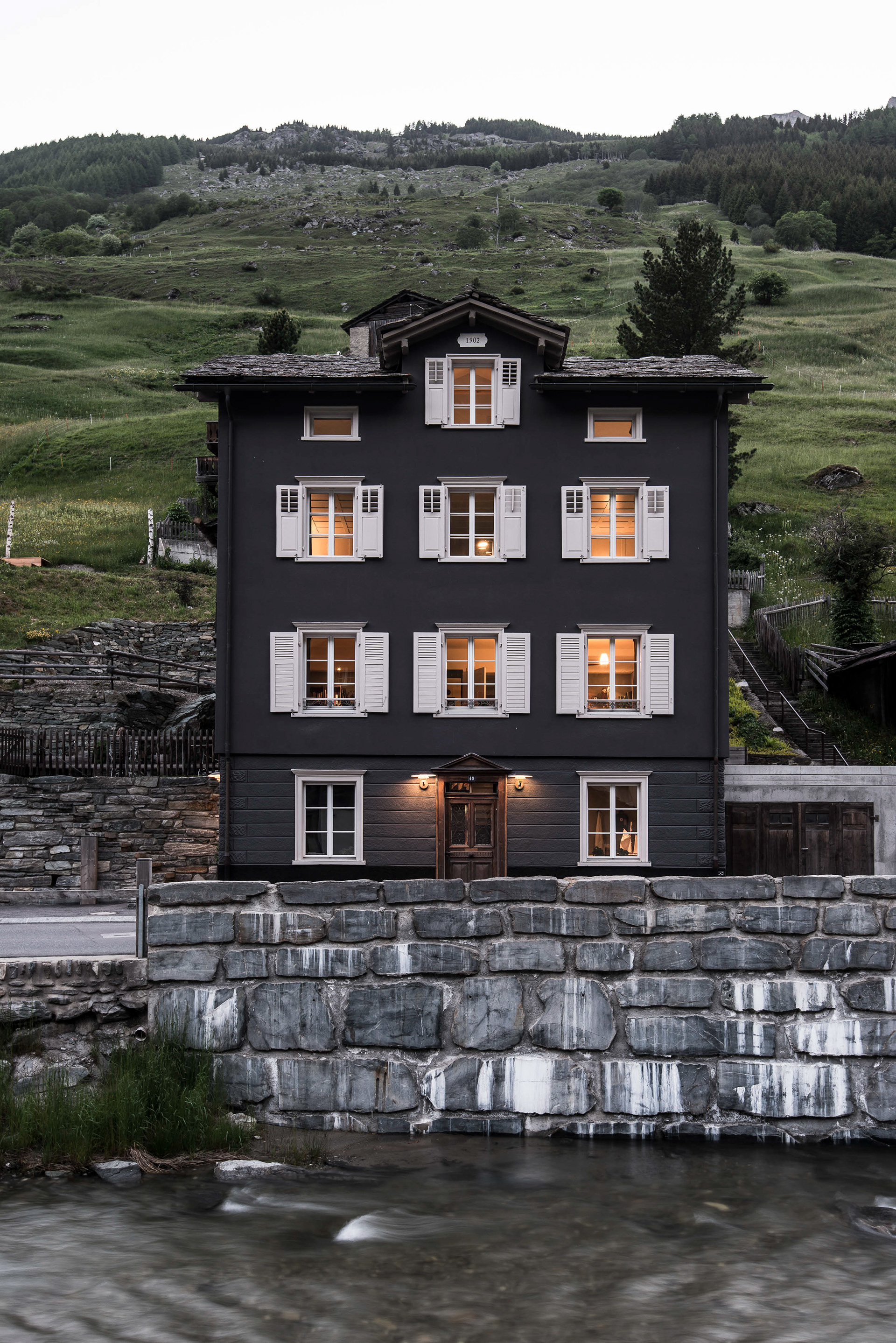 Brücke 49 in Vals, Switzerland - photo Martin Kaufmann