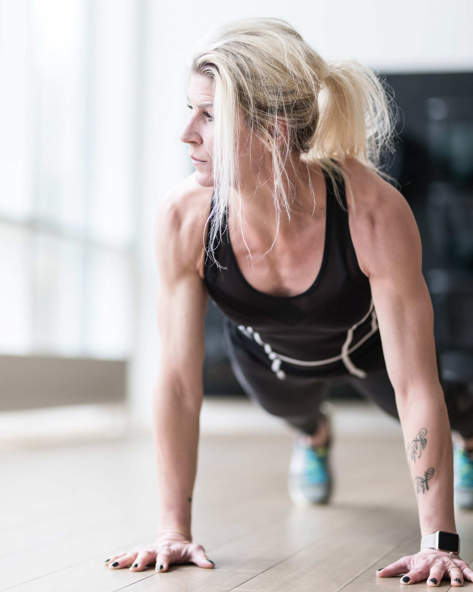 Rikke Hørlykke - crossfit at Kurhotel Skodsborg - photo Martin Kaufmann