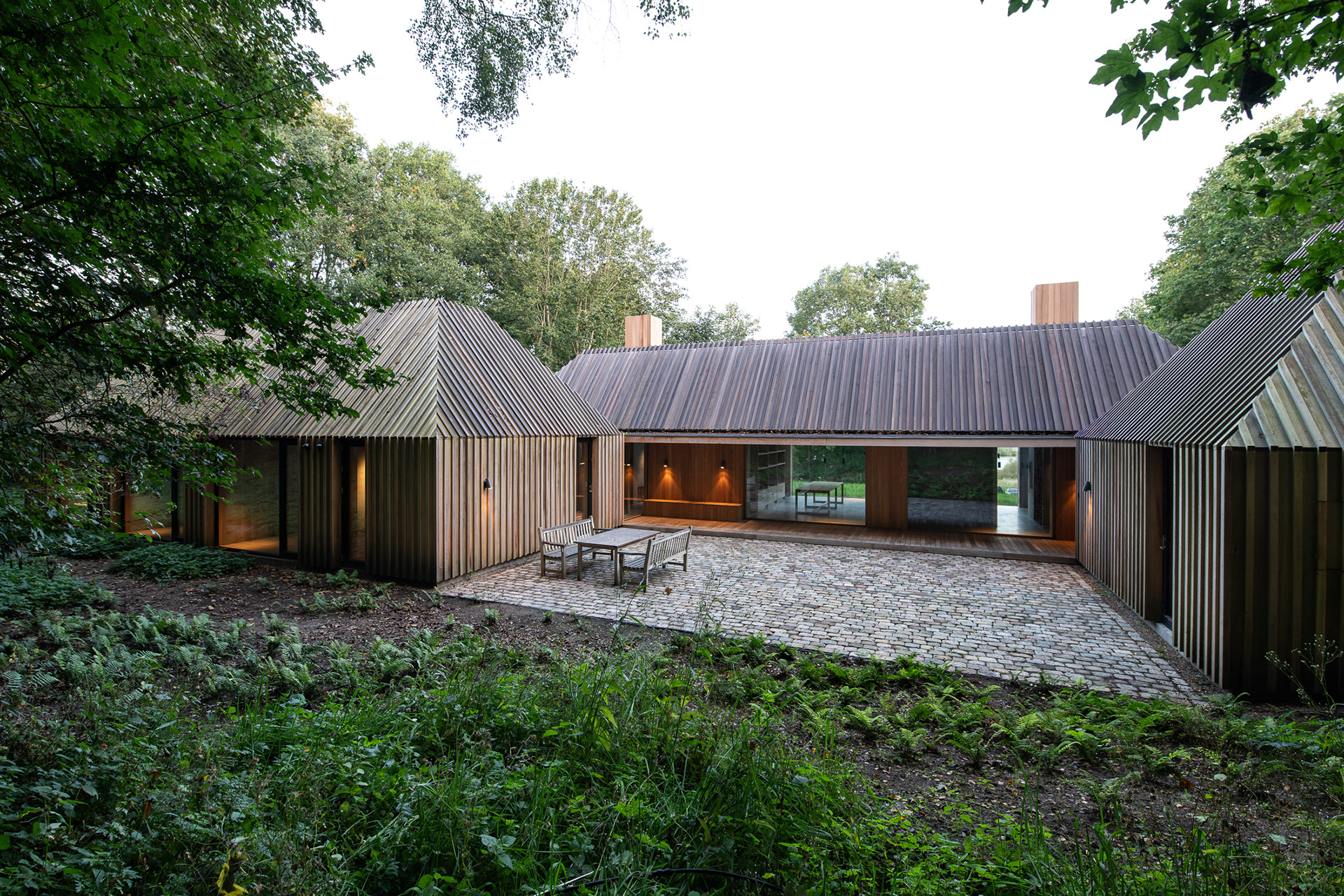 Back of house - Storskovvej Cluster, Denmark - photo Martin Kaufmann