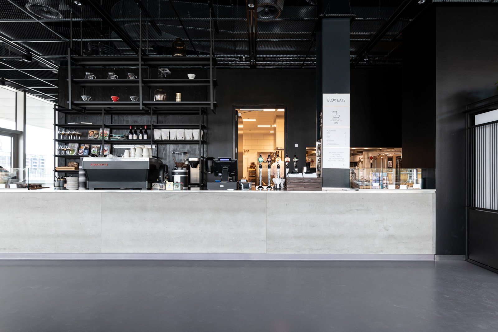 BLOX EATS - cafeteria and foodhall in Copenhagen - photo Martin Kaufmann