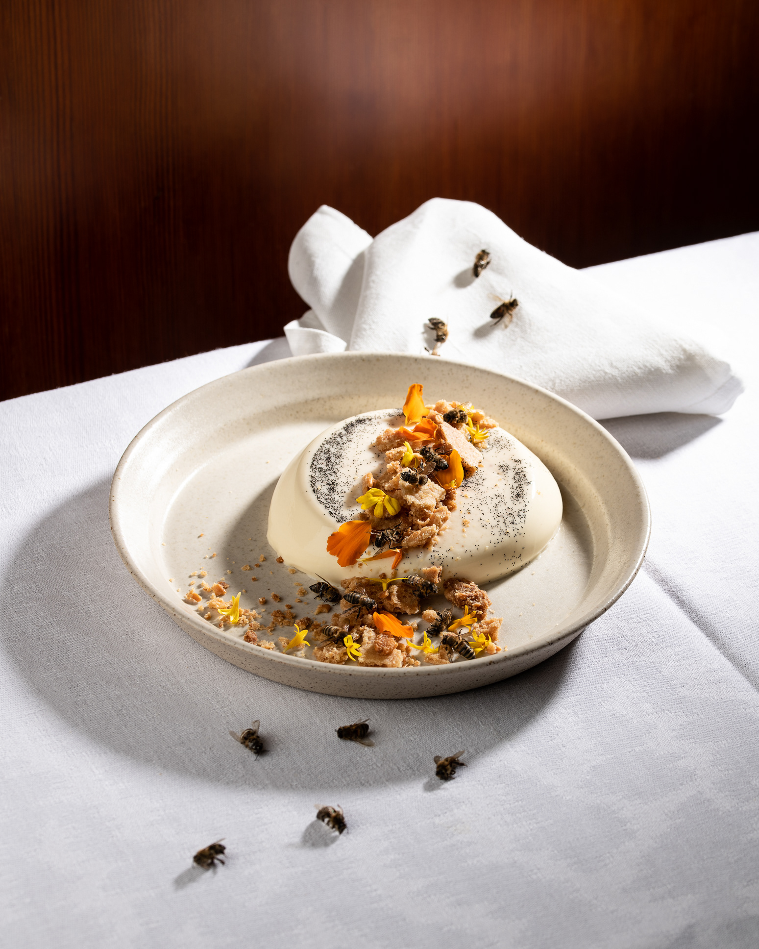 PANNA COTTA WITH VANILLA AND HONEY - food feature in Egoista Magazine - photo Martin Kaufmann